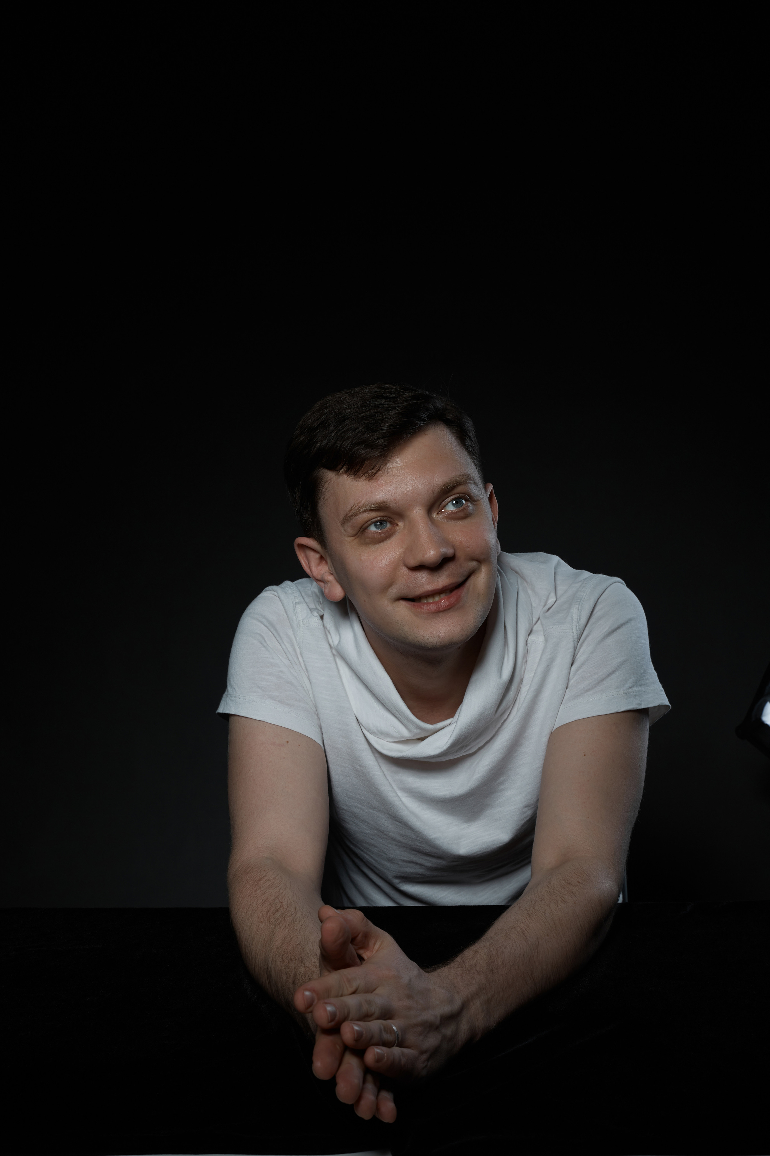 Портфолио для актера театра и кино Евгения Сафонова. Свадебный фотограф, портретный фотограф в Москве и Саратове Оксана Анциферова