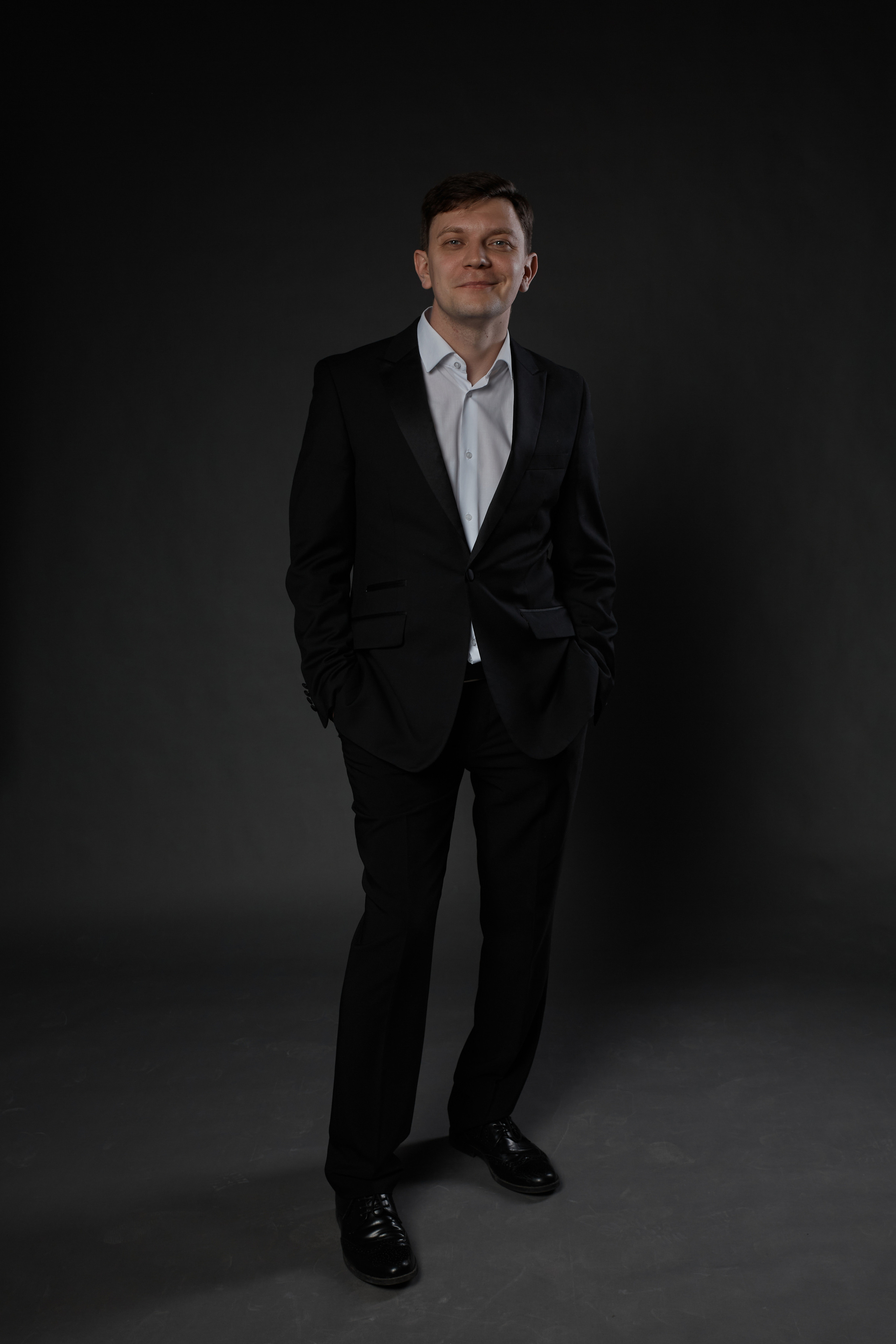 Портфолио для актера театра и кино Евгения Сафонова. Свадебный фотограф, портретный фотограф в Москве и Саратове Оксана Анциферова