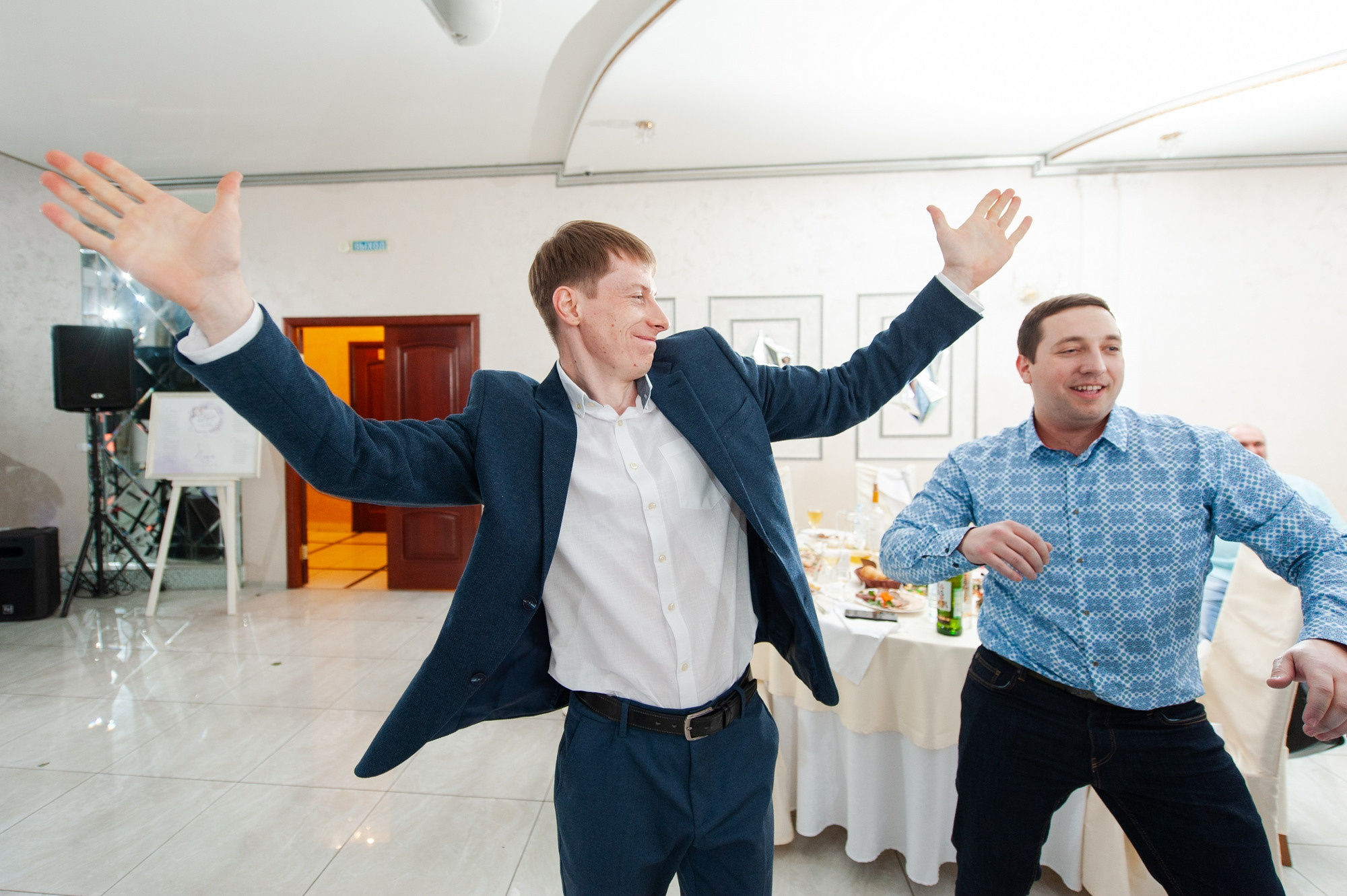 Свадебный и семейный фотограф в Омске Мормулев Михаил. Свадебный и семейный фотограф в Омске Мормулев Михаил