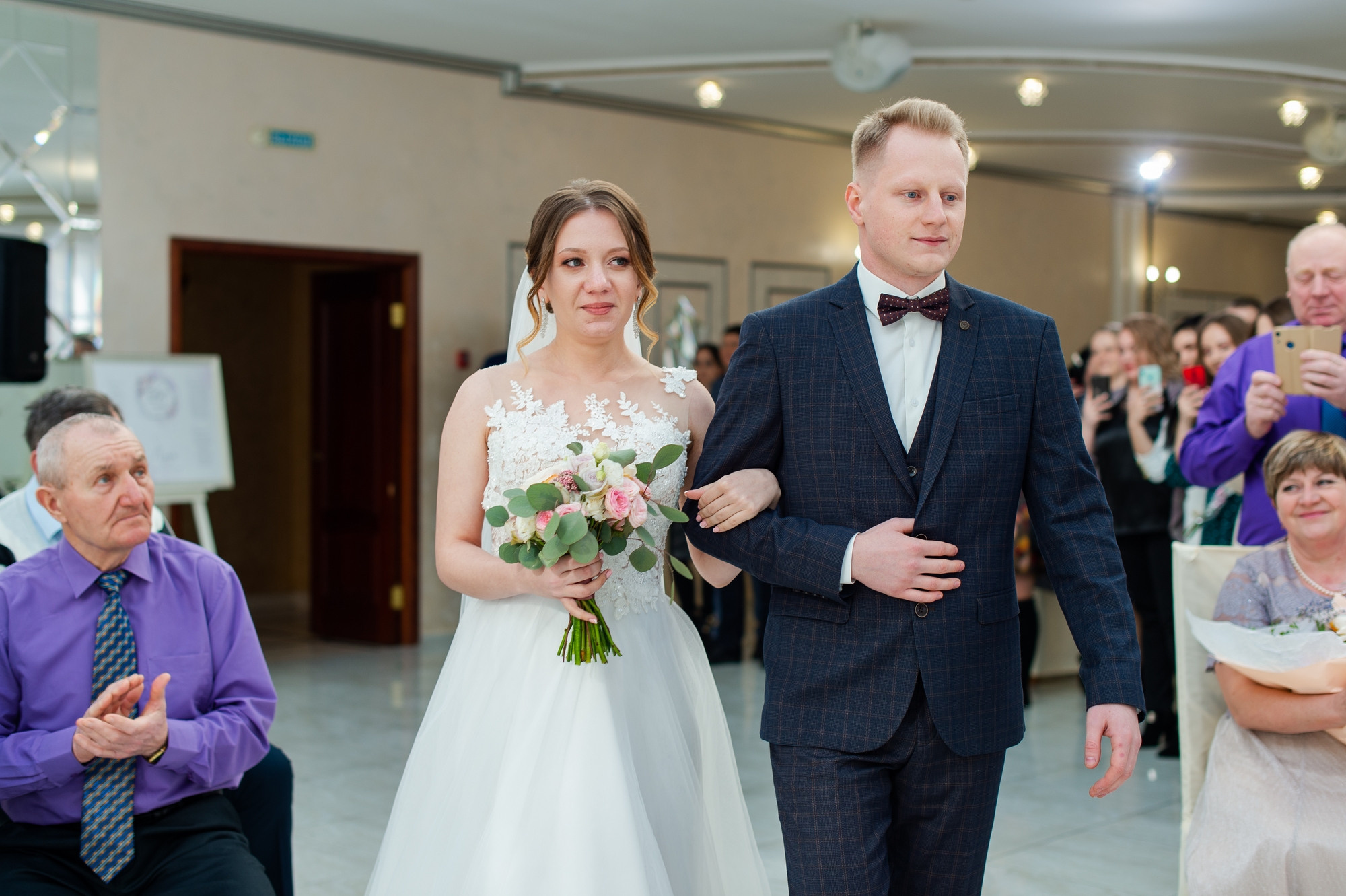 Свадебный и семейный фотограф в Омске Мормулев Михаил. Свадебный и семейный фотограф в Омске Мормулев Михаил