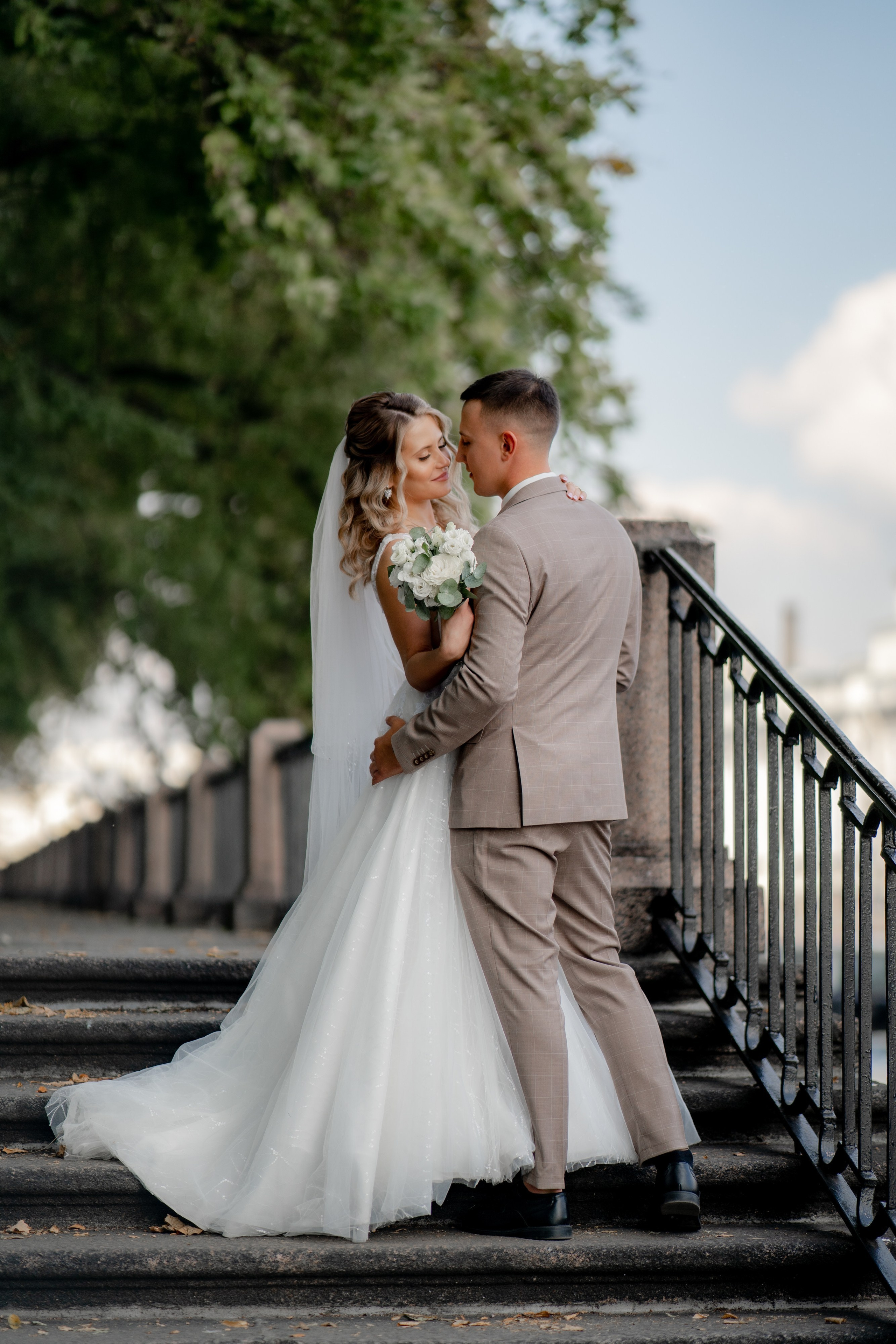 Свадебный фотограф Александр Невский в Санкт-Петербурге