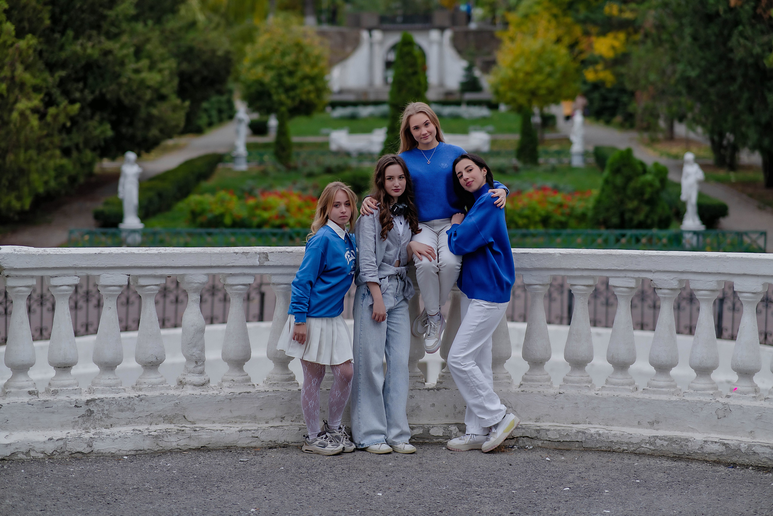 Выпускные (школьные) альбомы (книги) в Ростове-на-Дону. Современные Выпускные Альбомы в Ростове-на-Дону