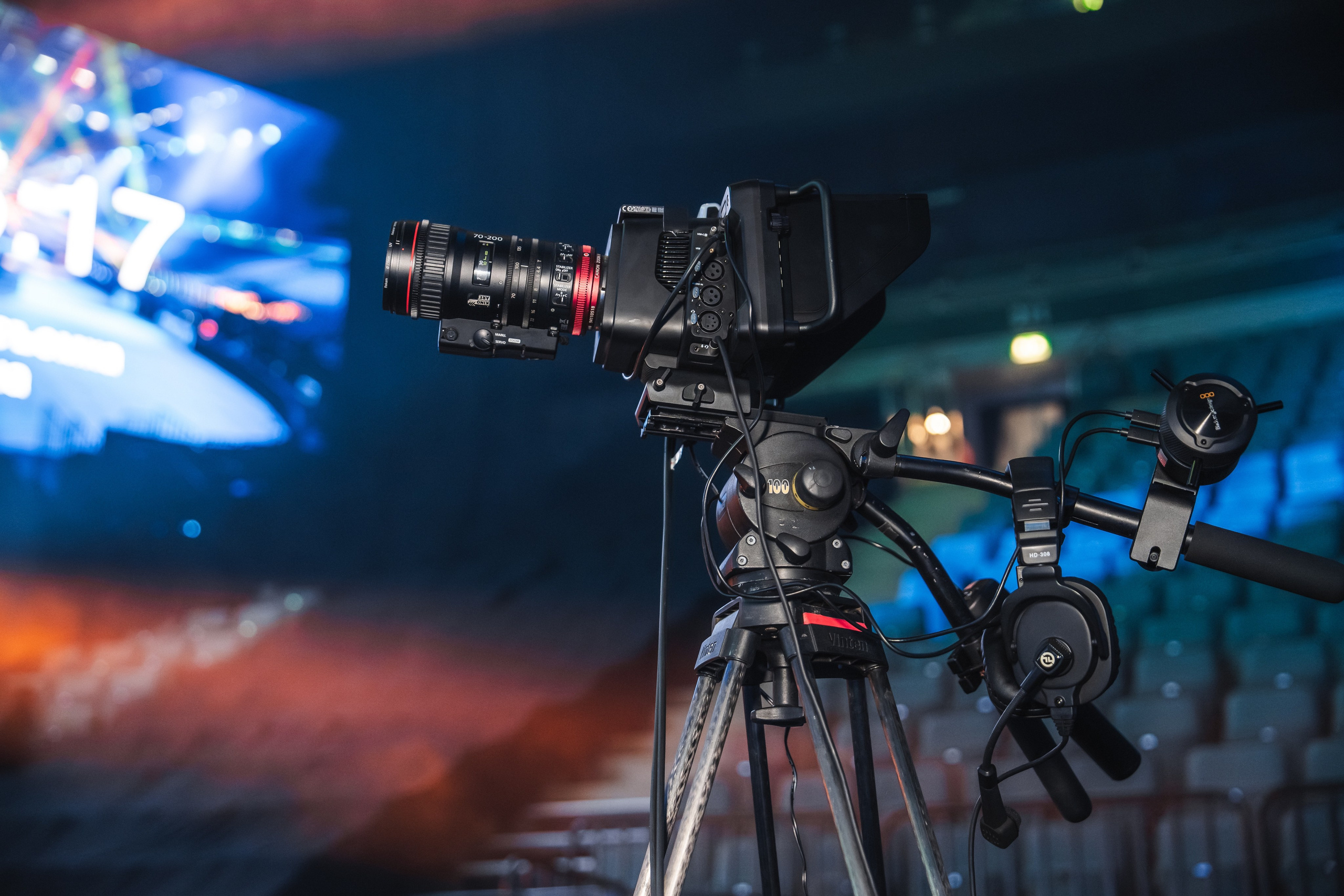 Superdiskoteka 90. Svyatoslav Bunkov | photographer