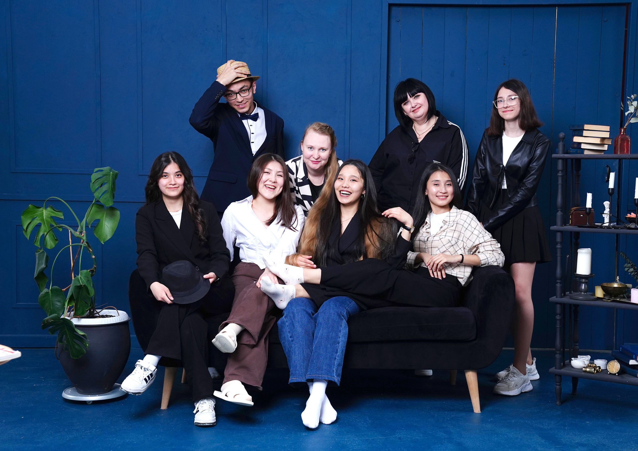 MEMENTO.Выпускные альбомы, школьные, юбилейные и другие книги. Ростов-на-Дону