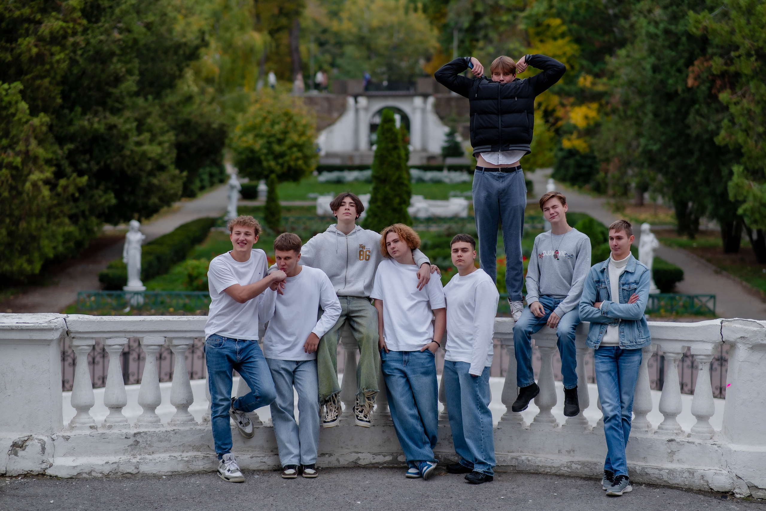 Выпускные (школьные) альбомы (книги) в Ростове-на-Дону. Современные Выпускные Альбомы в Ростове-на-Дону