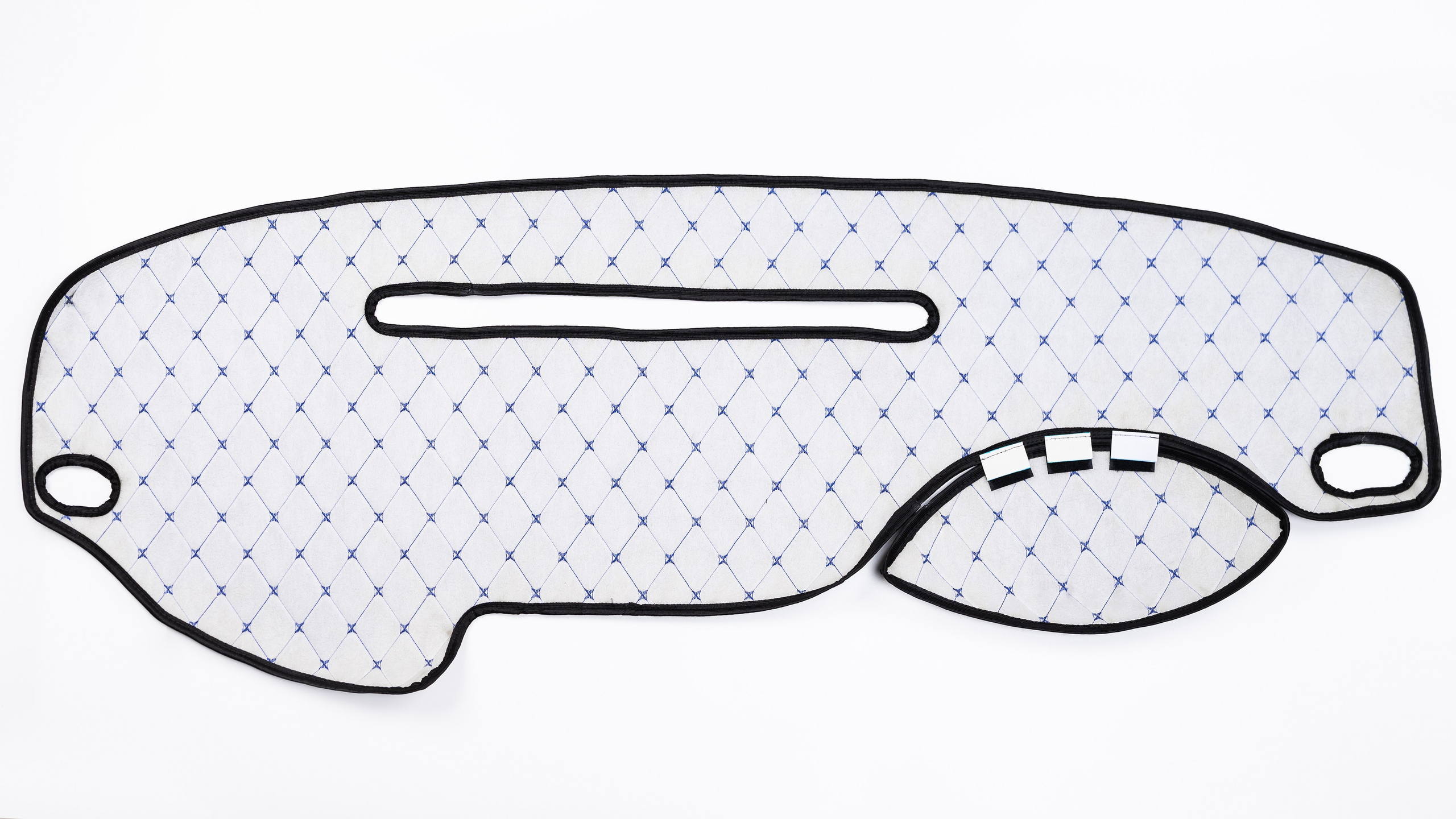 Автонакидки на панель. Предметный фотограф, фото для маркетплейсов Пятигорск, КМВ