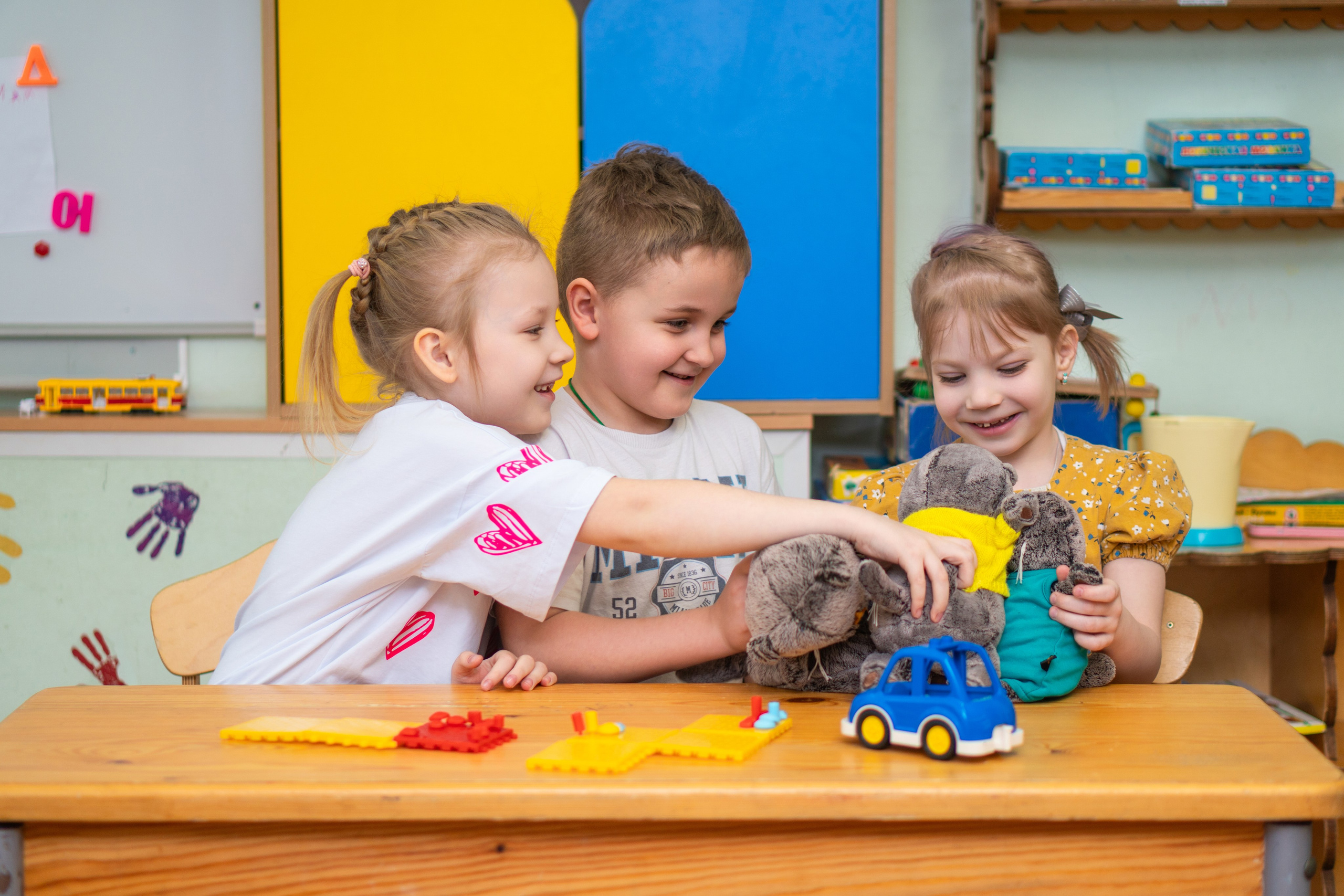 Выпускные альбомы для детского сада. Выпускной альбом в Москве и Домодедово Вышка Школьный фотограф