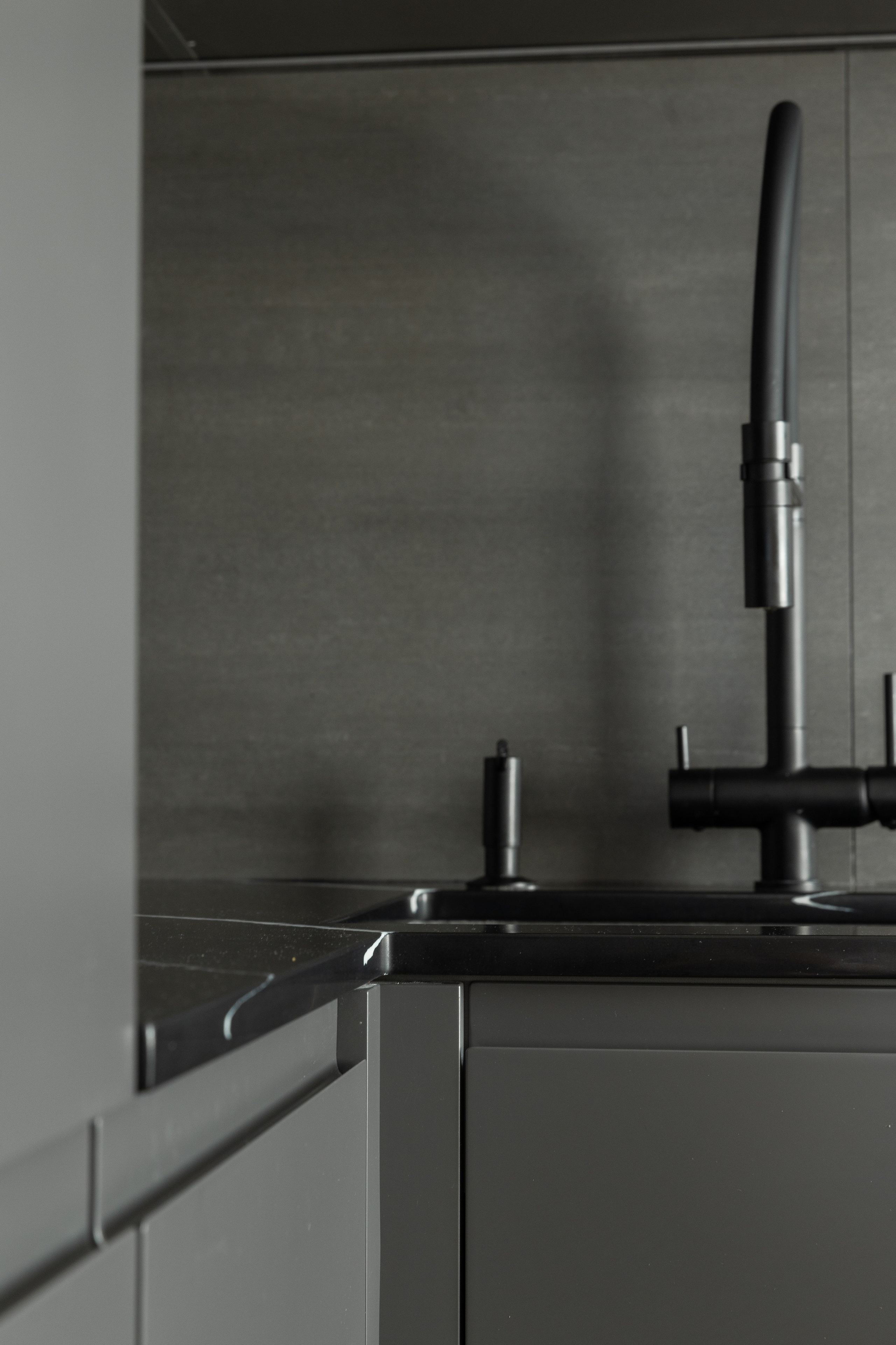 «Левобережный» Кандинского 5 | Кухня. ГУДРУМ — Мебель на заказ в Томске | Кухни | Шкафы | Стулья и Столы