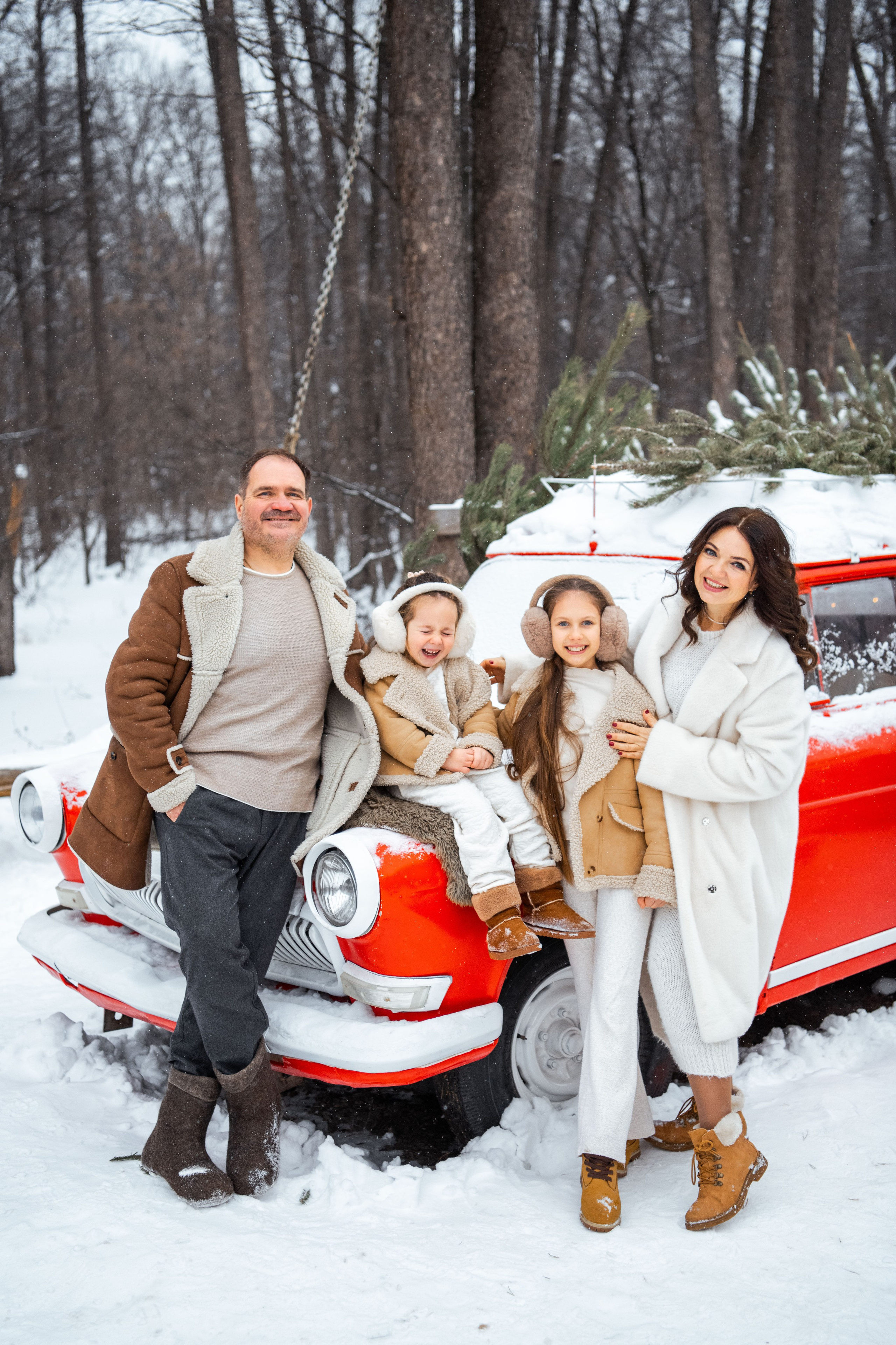 Новогоднее портфолио 2025. Свадебный и семейный фотограф в Уфе | Винс Константин | Фотопроекты