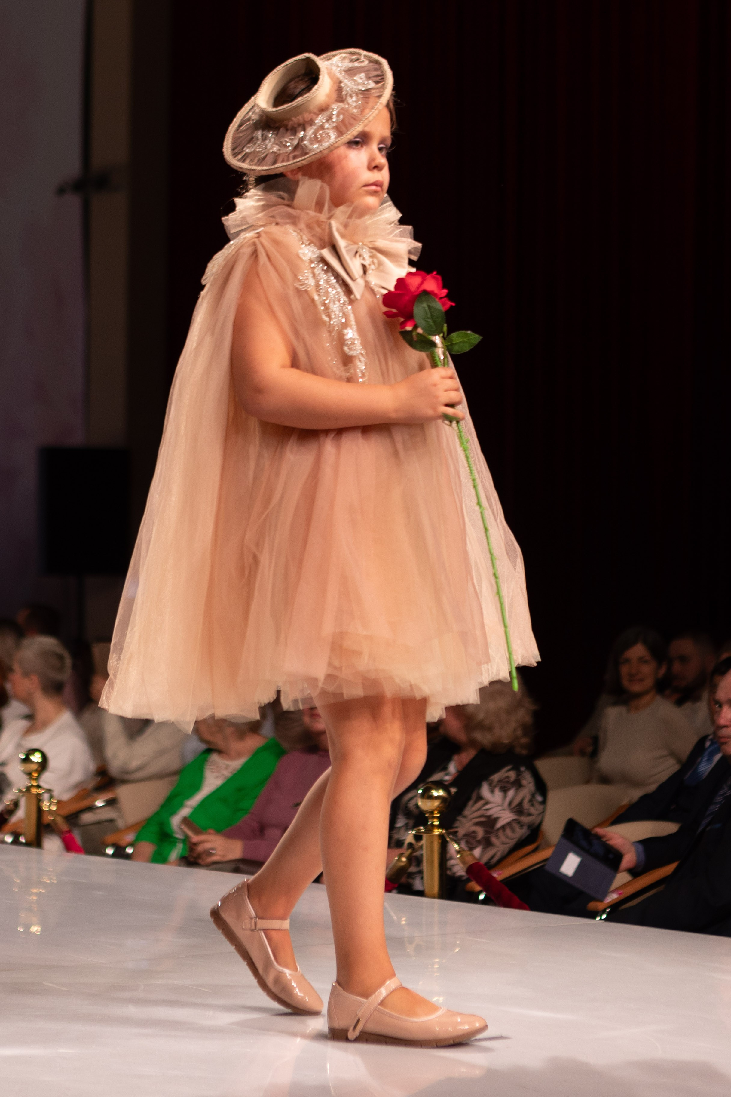 Estet fashion week весна 2024. KIBOVSKAYA