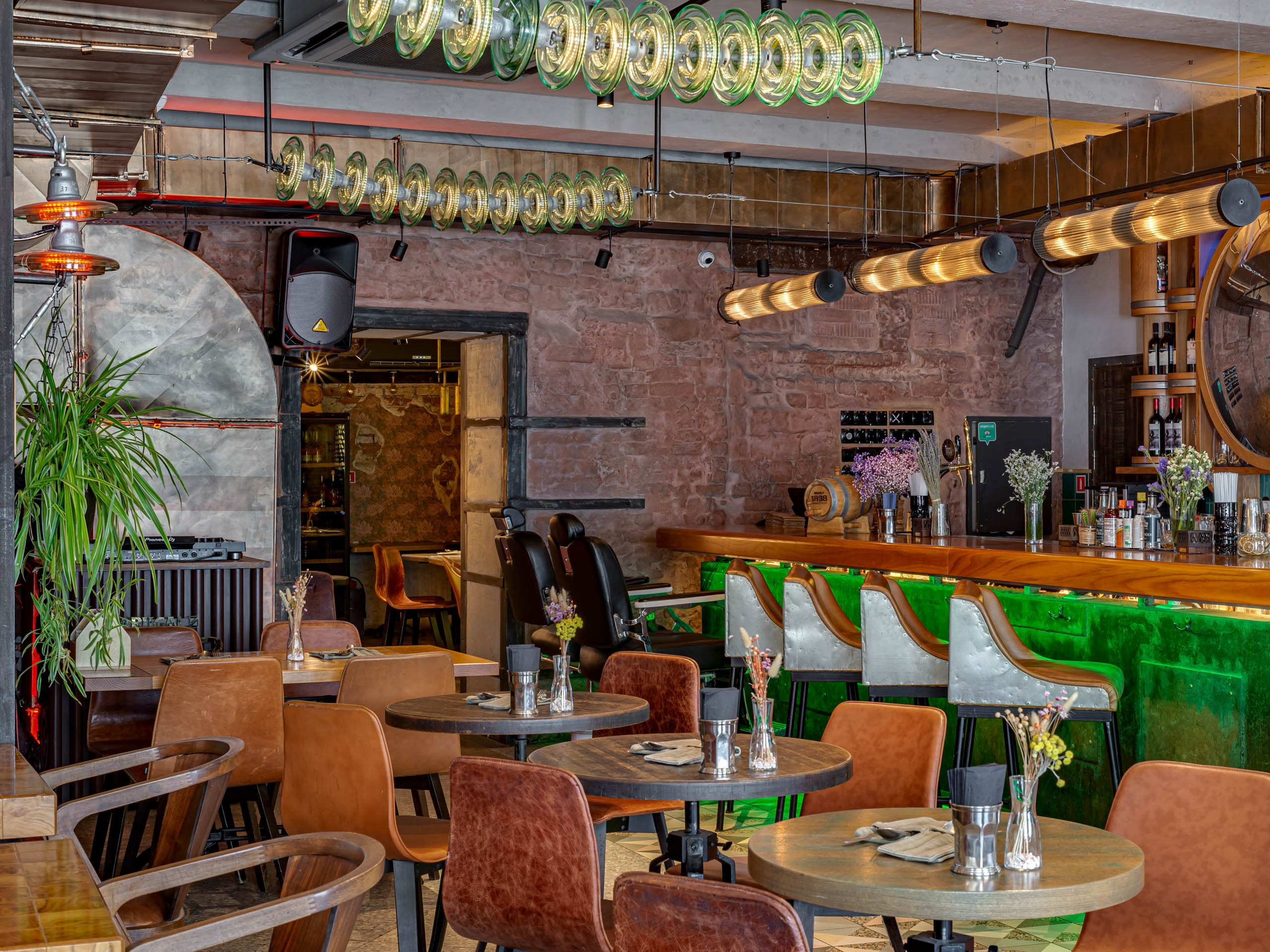 Интерьерная фотосъёмка ресторана. Интерьерная съёмка и виртуальные туры — Интерьерный фотограф Кузнецов Сергей (photopixiq)