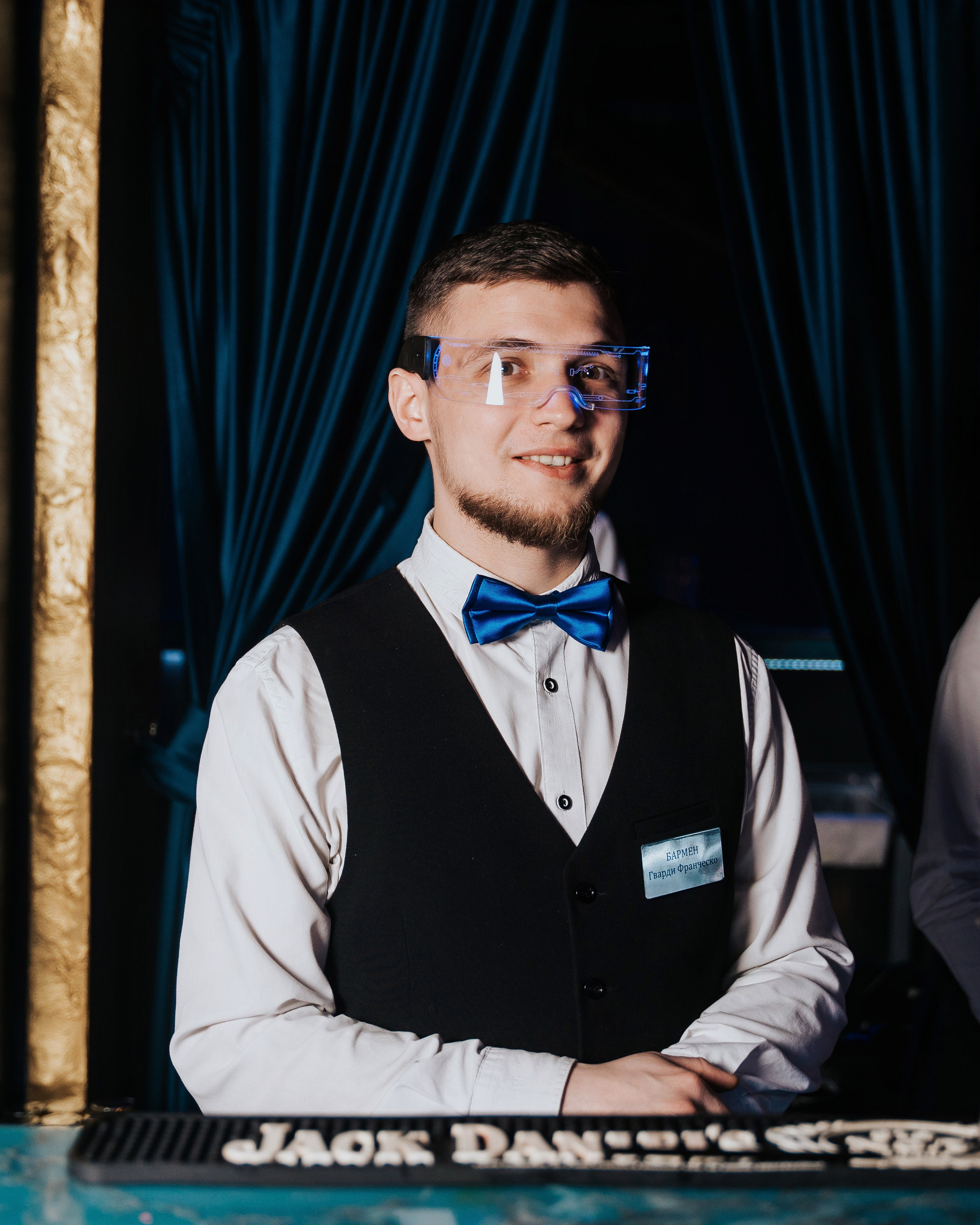 ЛУВР. СВОИ. ФОТООТЧЕТЫ-СОБЫТИЯ-МЕСТА