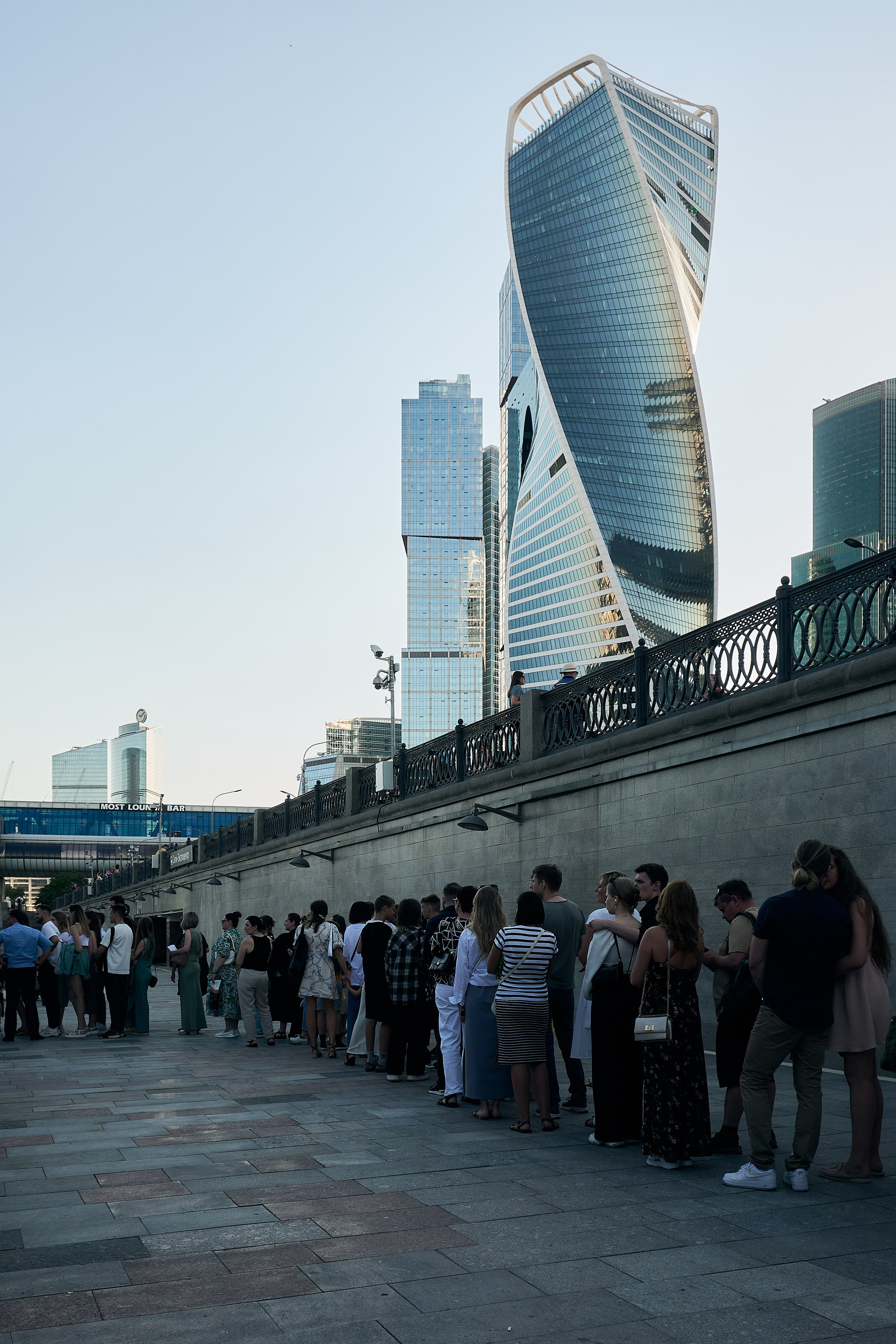 Прогулка на кораблике по Москва-реке. Фотограф Роман Адлер