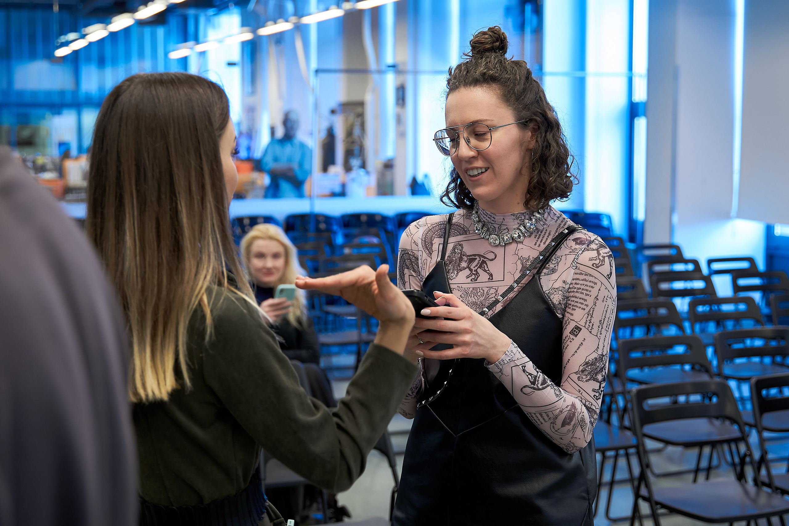 Круглый стол 29-го фестиваля «Святая Анна». Репортажный ивент фотограф в Москве Александр Гладкий