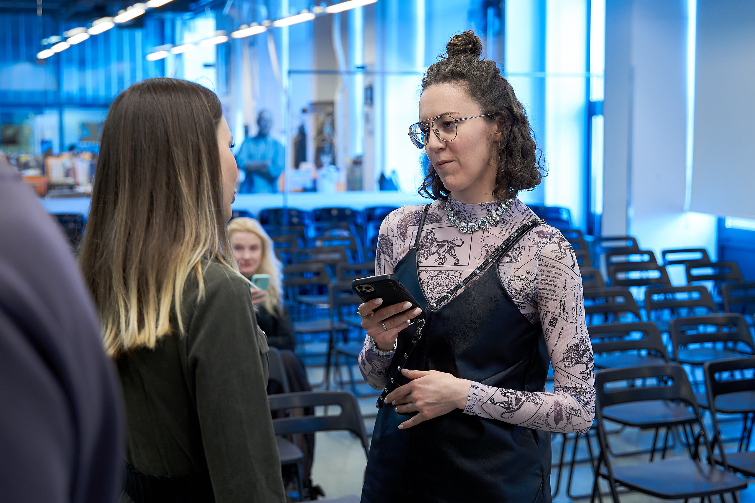 Круглый стол 29-го фестиваля «Святая Анна». Репортажный ивент фотограф в Москве Александр Гладкий