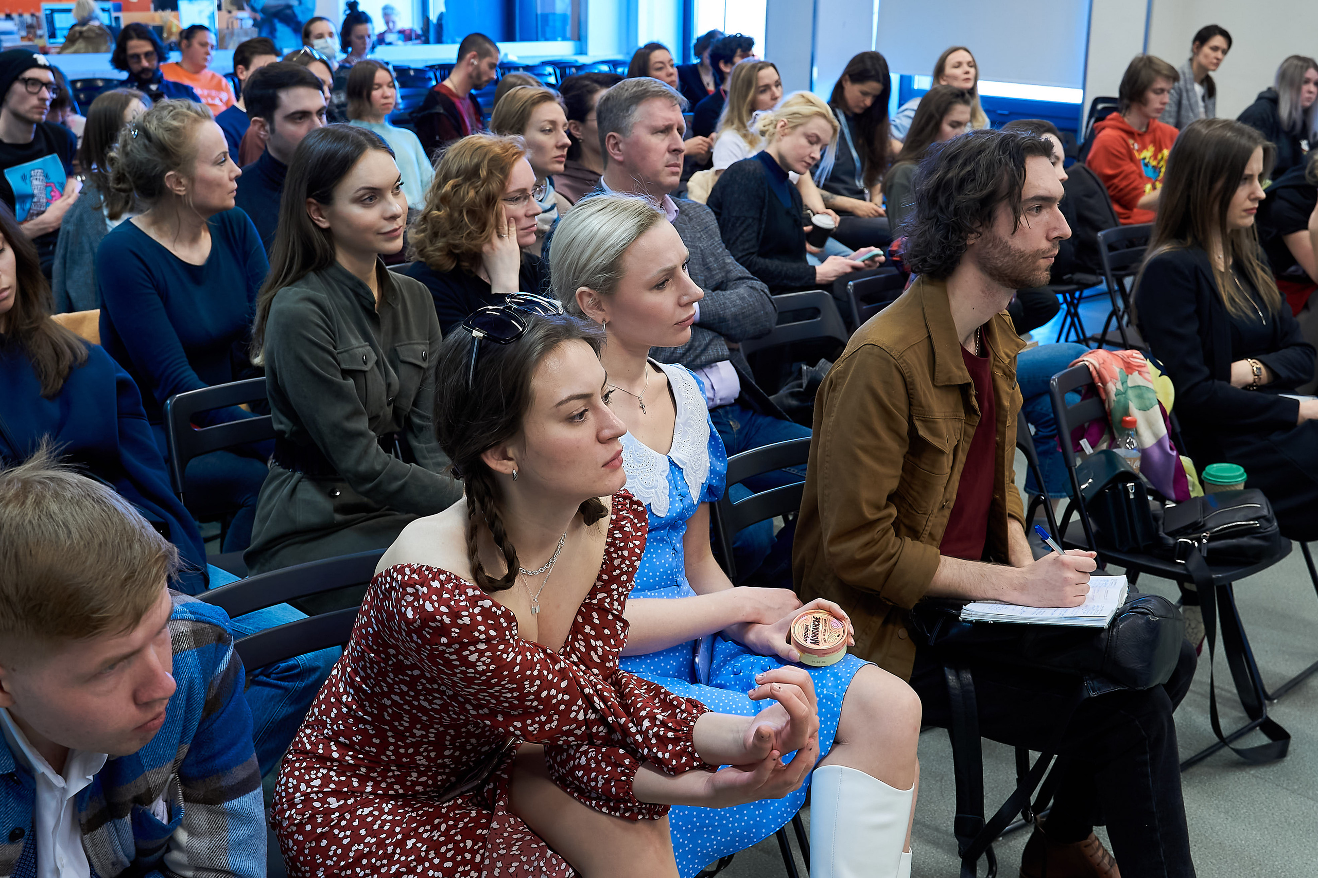 Круглый стол 29-го фестиваля «Святая Анна». Репортажный ивент фотограф в Москве Александр Гладкий