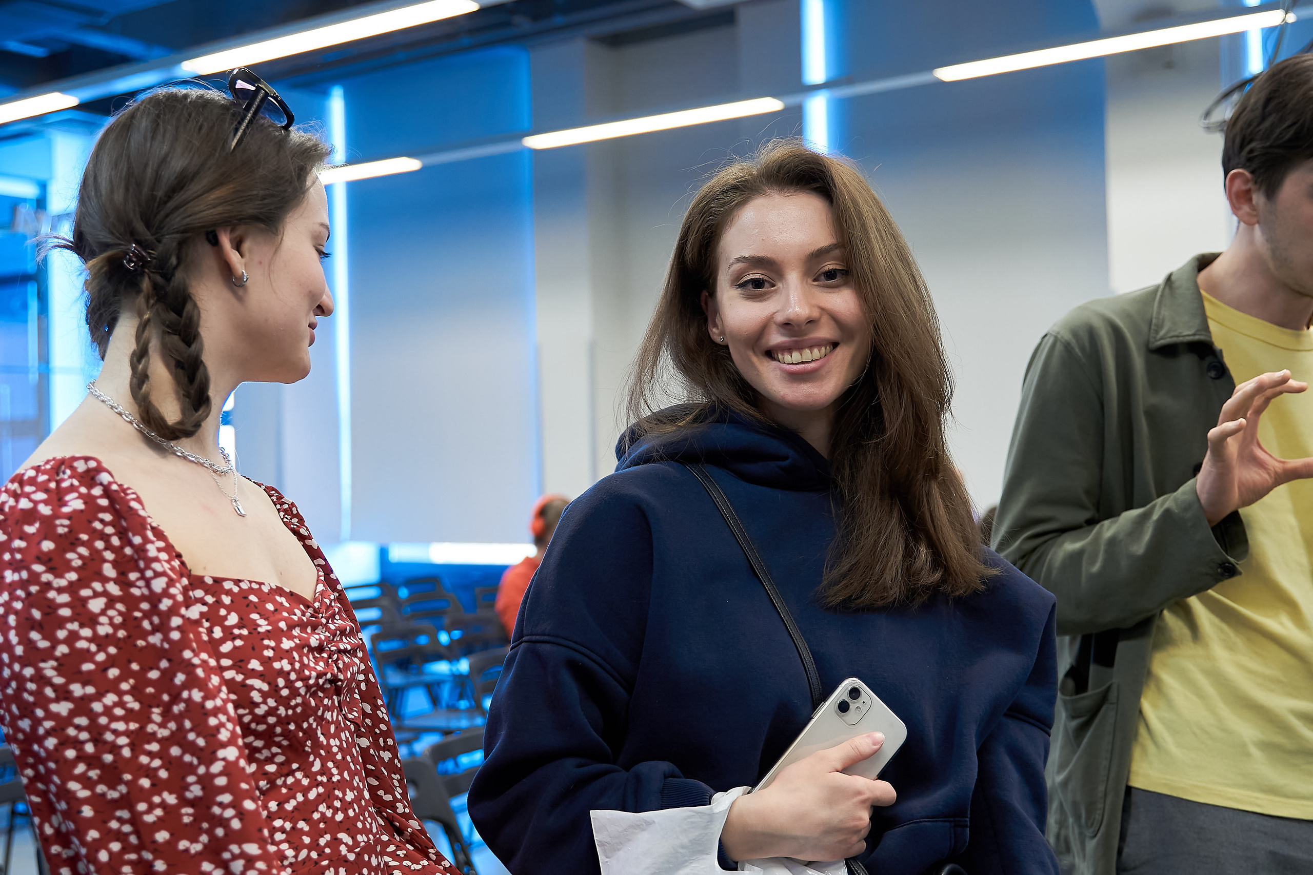 Круглый стол 29-го фестиваля «Святая Анна». Репортажный ивент фотограф в Москве Александр Гладкий