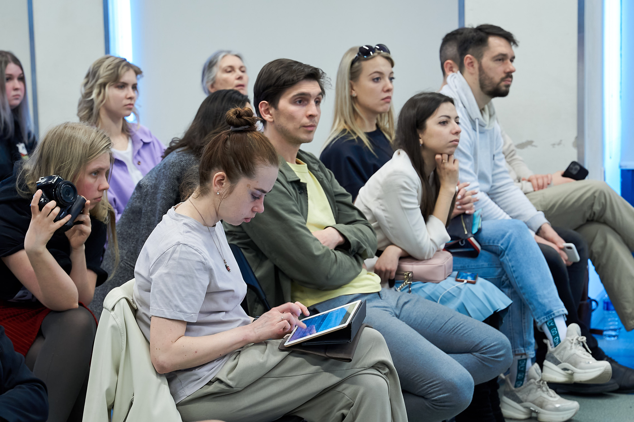 Круглый стол 29-го фестиваля «Святая Анна». Репортажный ивент фотограф в Москве Александр Гладкий