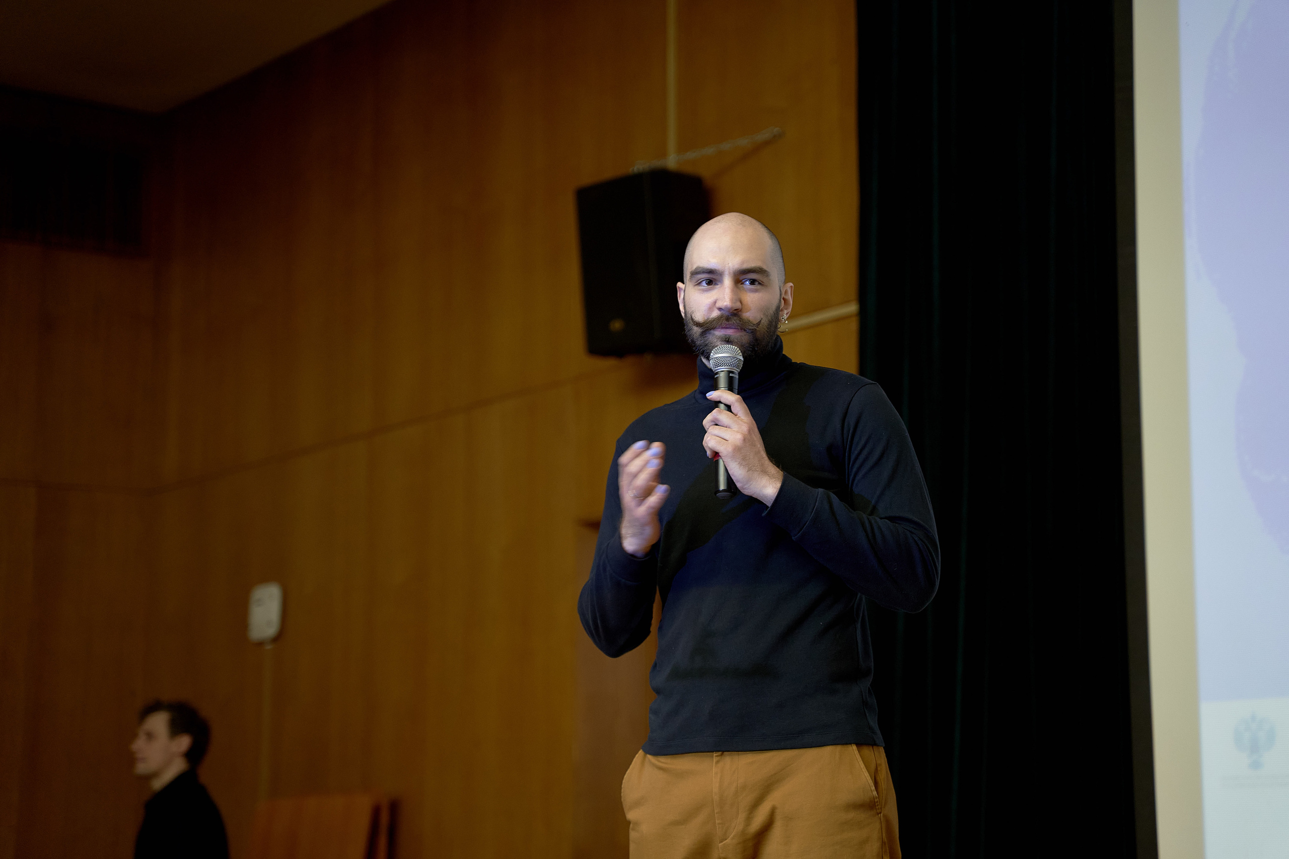 Жора Крыжовников на открытии фестиваля Святая Анна 29. Reportage event photographer in Moscow Alexander Gladkiy