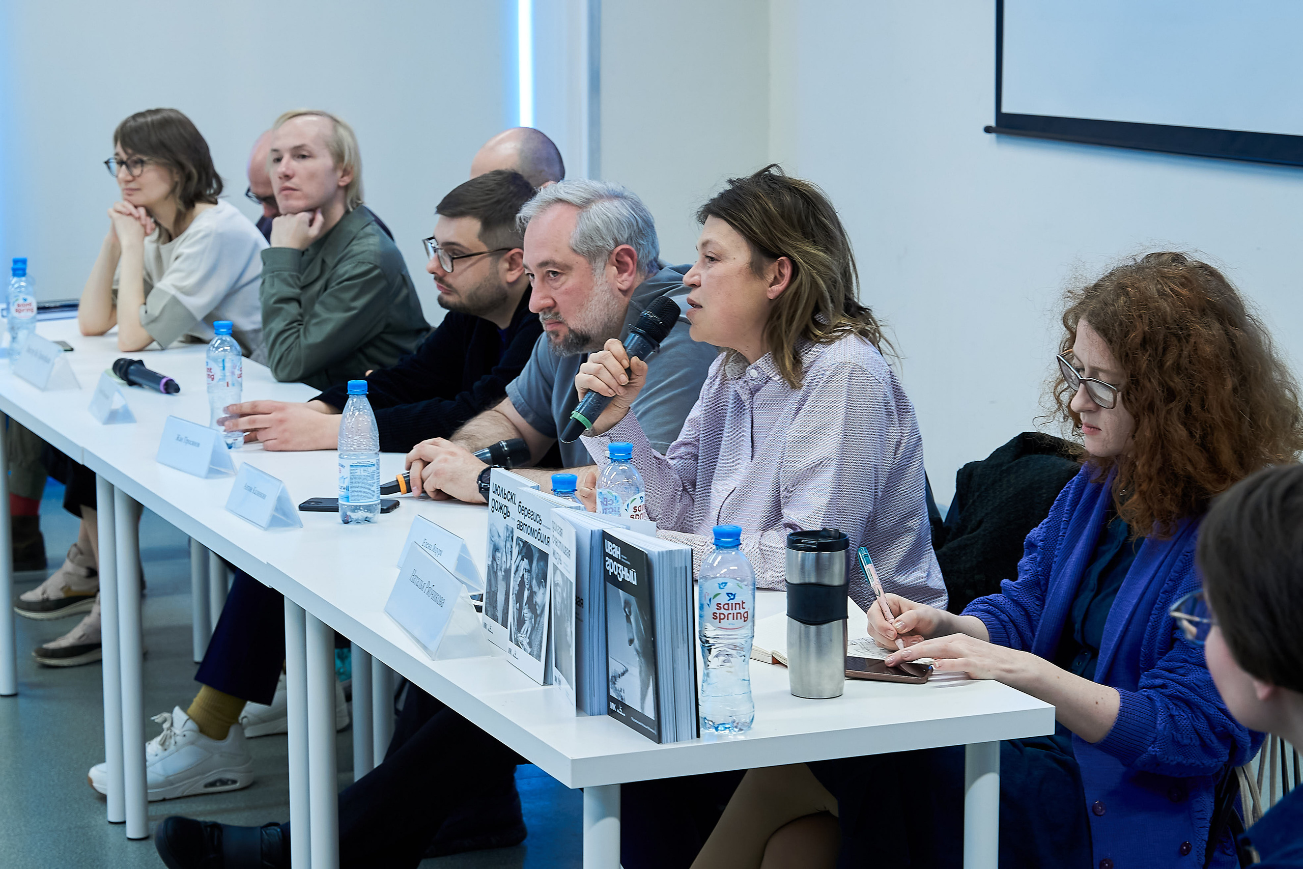 Круглый стол 29-го фестиваля «Святая Анна». Репортажный ивент фотограф в Москве Александр Гладкий