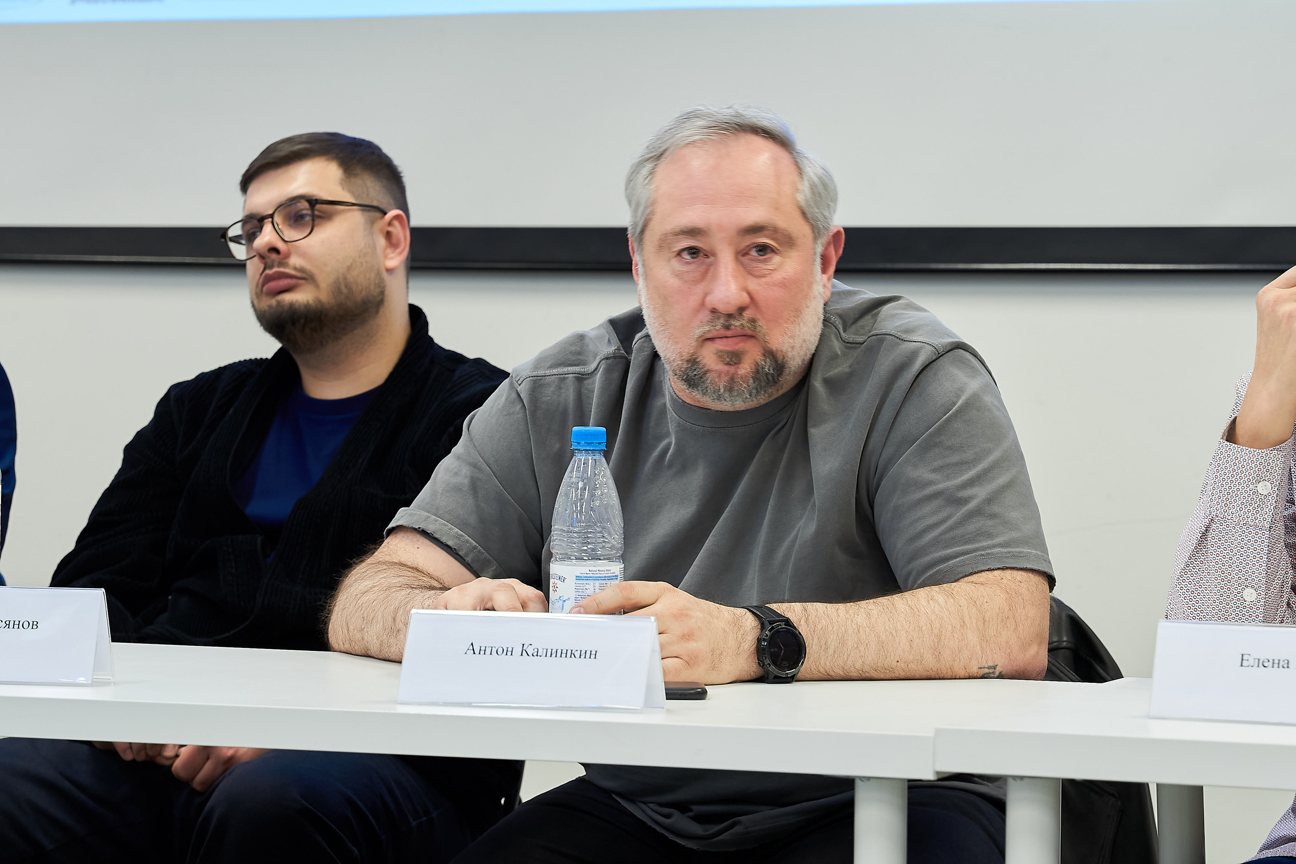 Круглый стол 29-го фестиваля «Святая Анна». Репортажный ивент фотограф в Москве Александр Гладкий