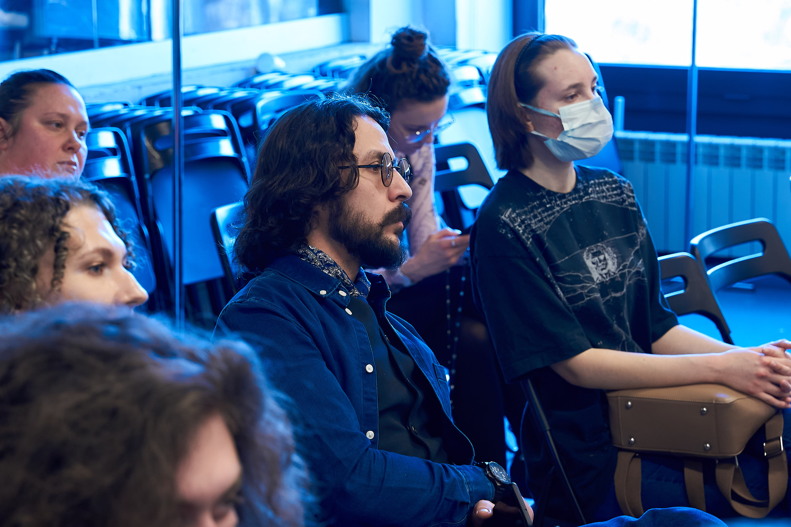 Круглый стол 29-го фестиваля «Святая Анна». Репортажный ивент фотограф в Москве Александр Гладкий