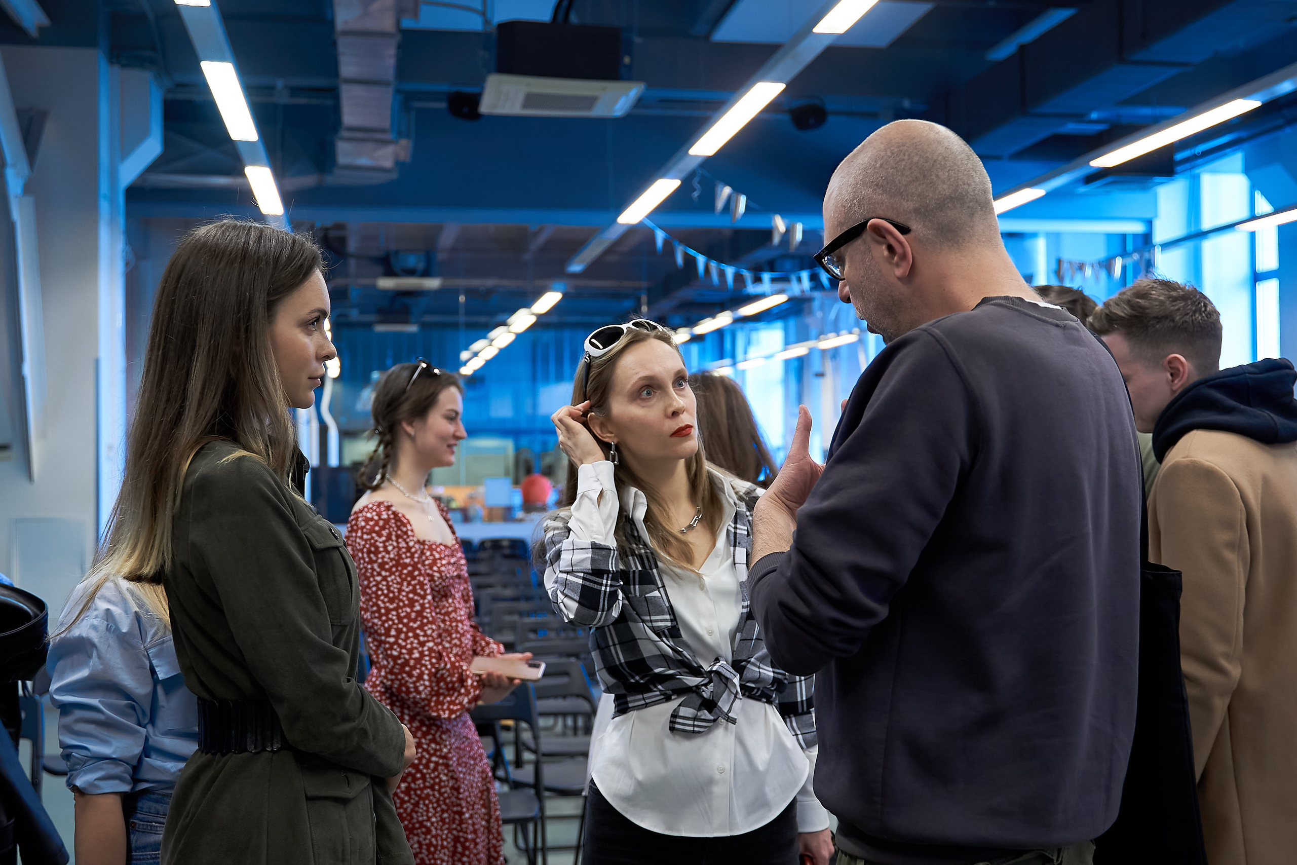 Круглый стол 29-го фестиваля «Святая Анна». Репортажный ивент фотограф в Москве Александр Гладкий