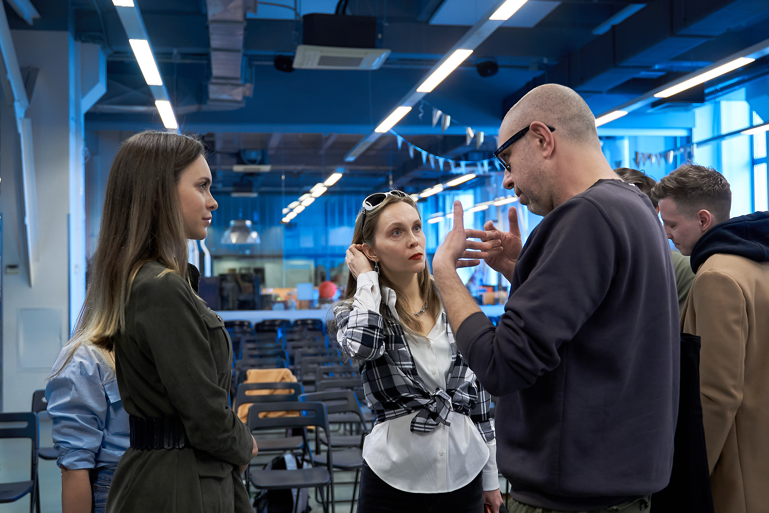 Круглый стол 29-го фестиваля «Святая Анна». Репортажный ивент фотограф в Москве Александр Гладкий