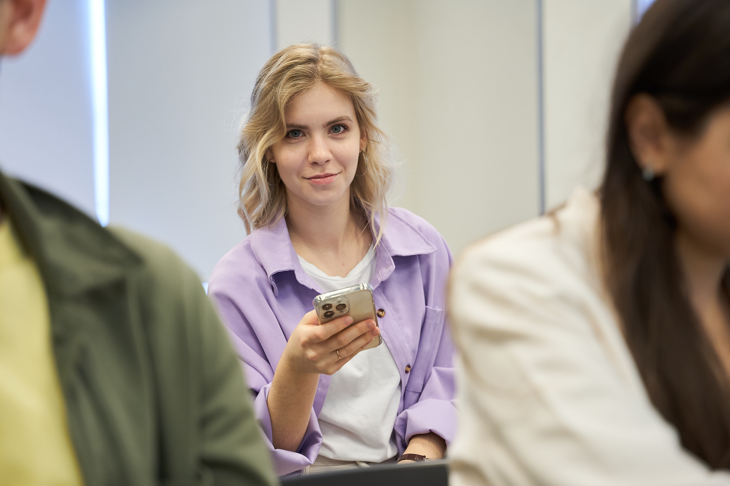 Круглый стол 29-го фестиваля «Святая Анна». Репортажный ивент фотограф в Москве Александр Гладкий