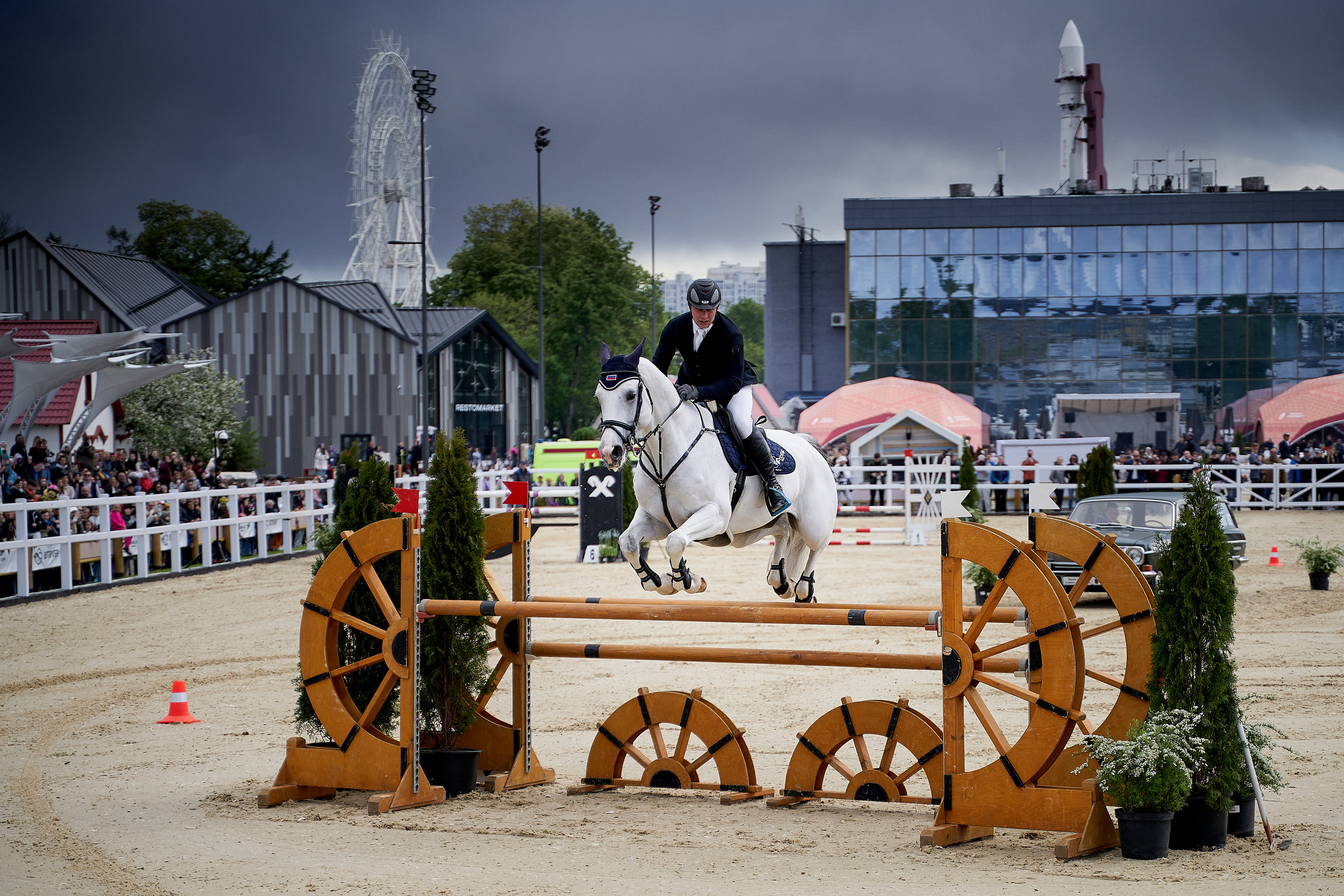 Событийный репортажный фотограф в Москве, цены и бронирование даты. Репортажный ивент фотограф в Москве Александр Гладкий