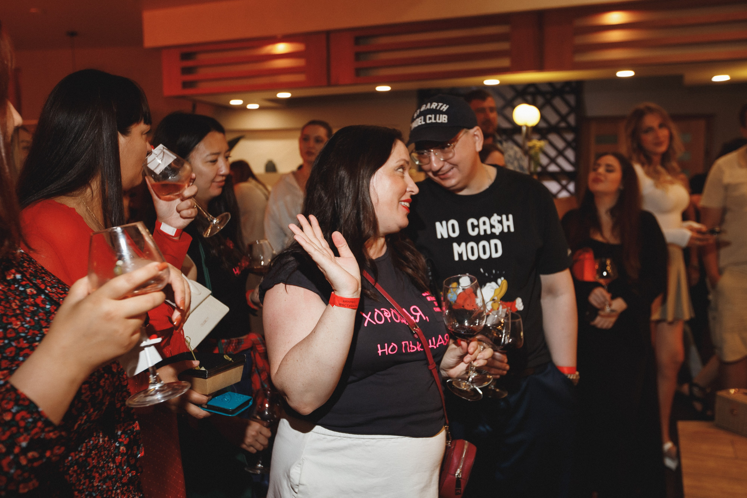 ФЕСТИВАЛЬ РОССИЙСКОГО ВИНА. СВОИ. ФОТООТЧЕТЫ-СОБЫТИЯ-МЕСТА