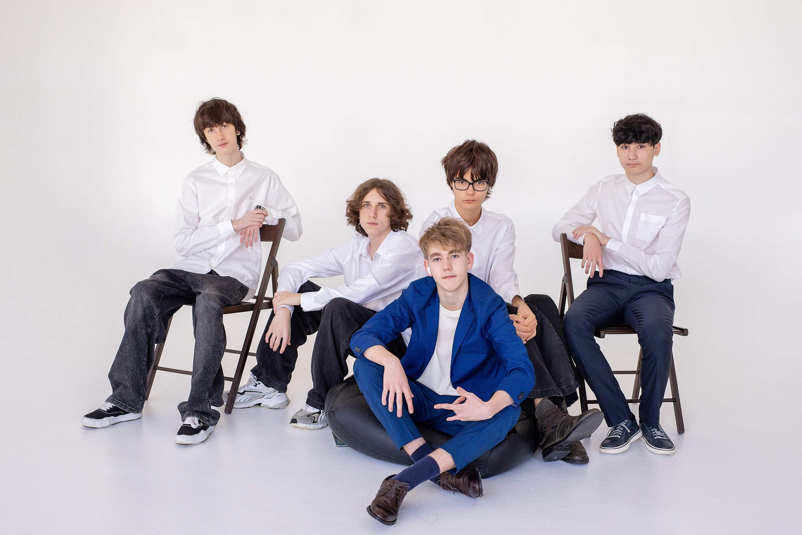 67 школа, 9б класс. Стильный выпускной альбом Владивосток фотограф Вероника Мигачева