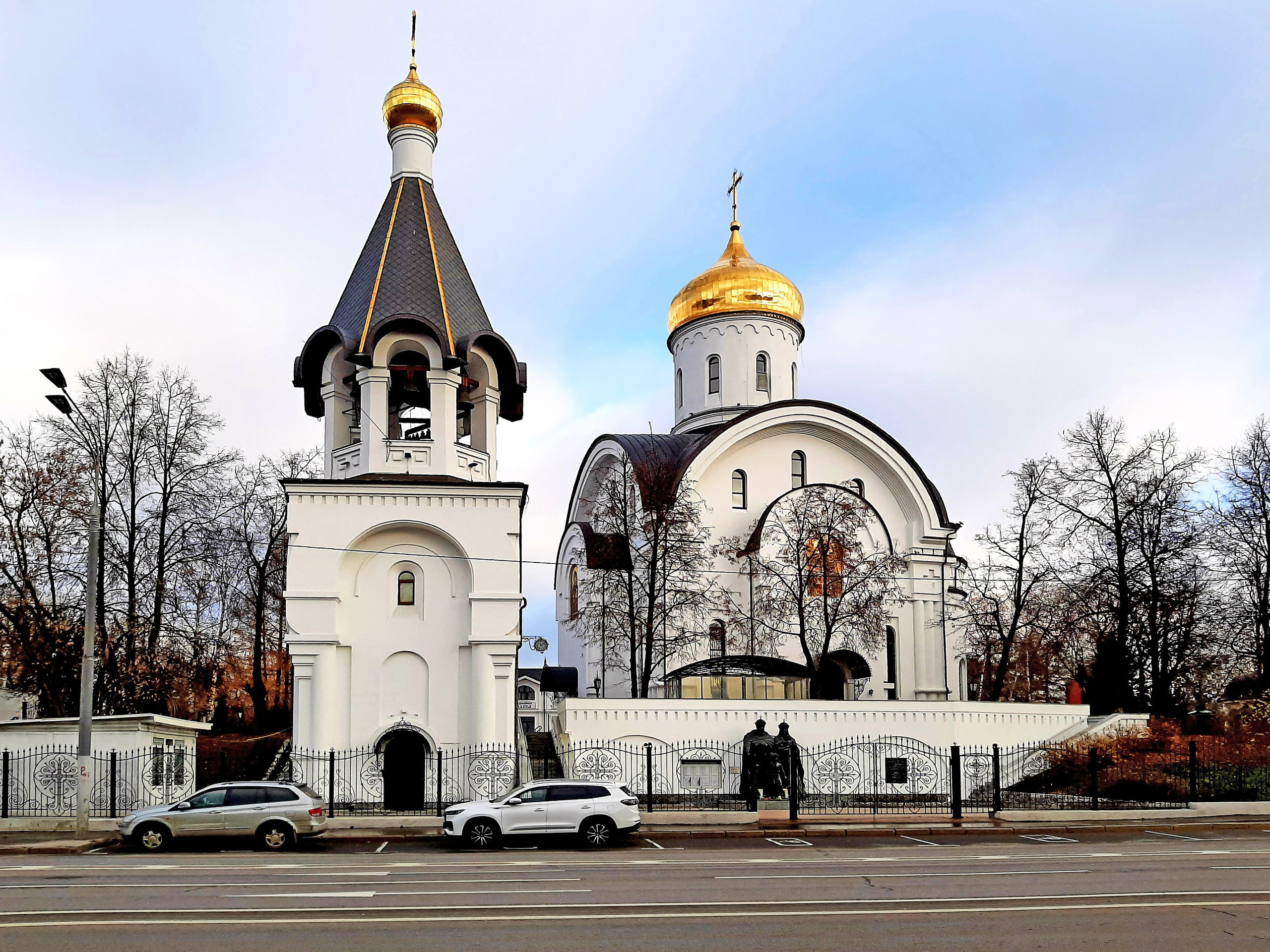 Церковь Троицы Живоначальной в Останкино. Видеограф на крещение и венчание в Москве и МО | Ирина Юдина