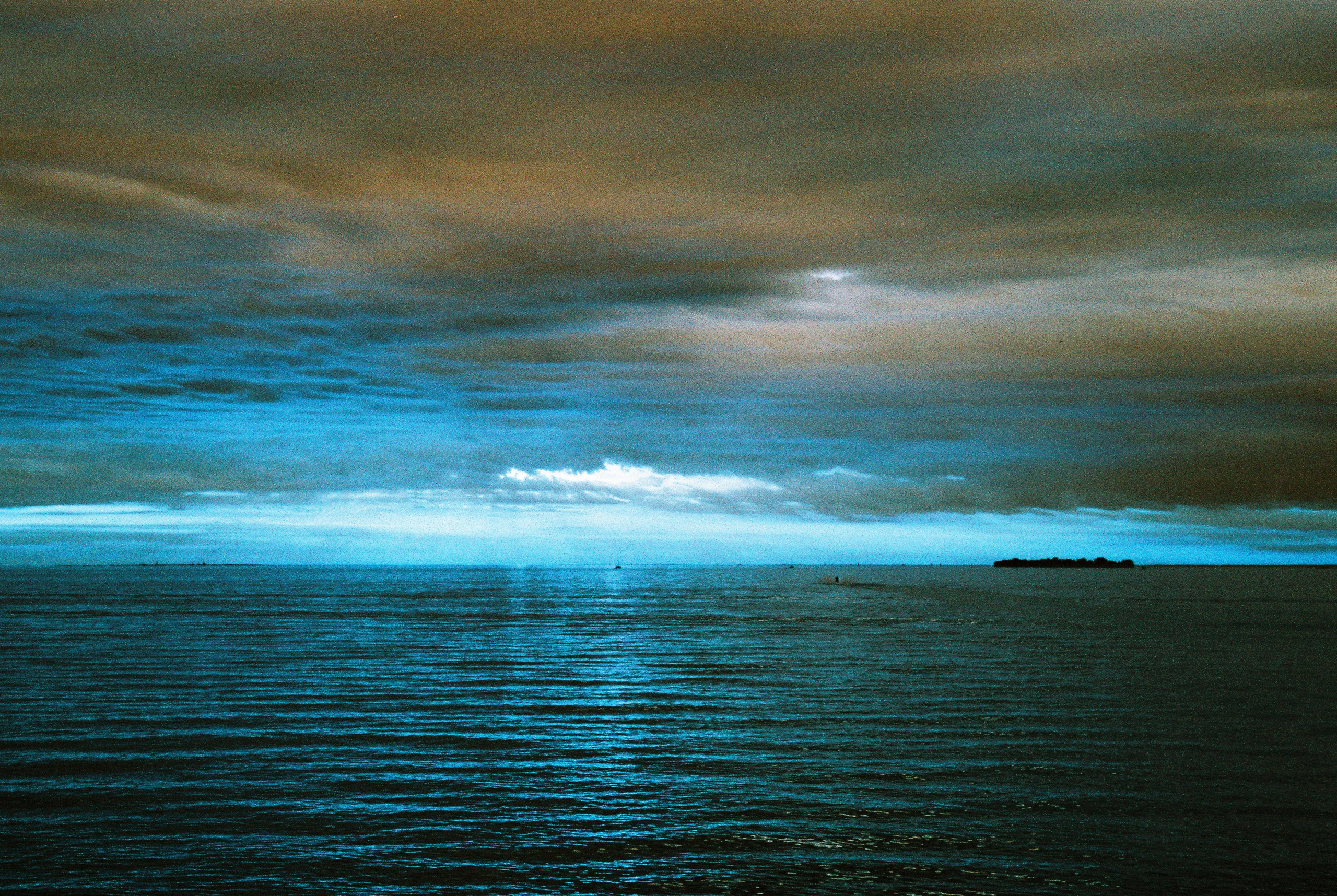 Lomochrome Turquoise. Варвара Цымбал