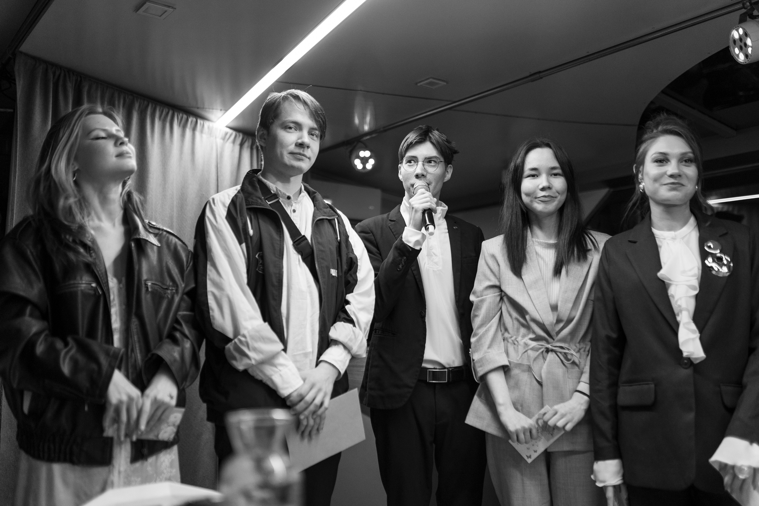 Love in Black and White. Professional photoartist in St. Petersburg (wedding, reportage, portrait, model book, love story) Alexander Shvedov