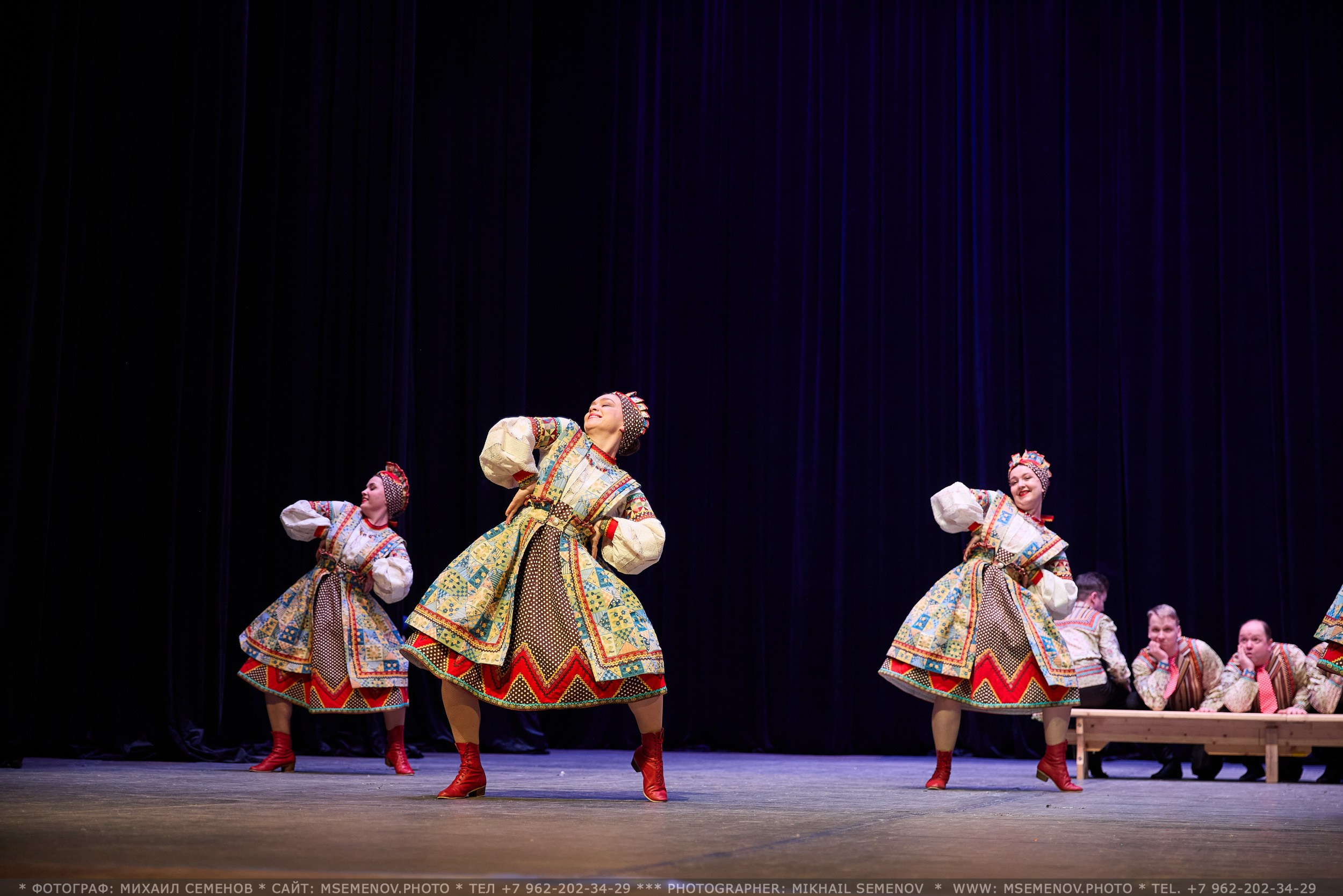 АНОНС фоторепортажа с Конкурса «Союз поколений». Photographer for business Mikhail Semenov. Aqua photo studio, photo school