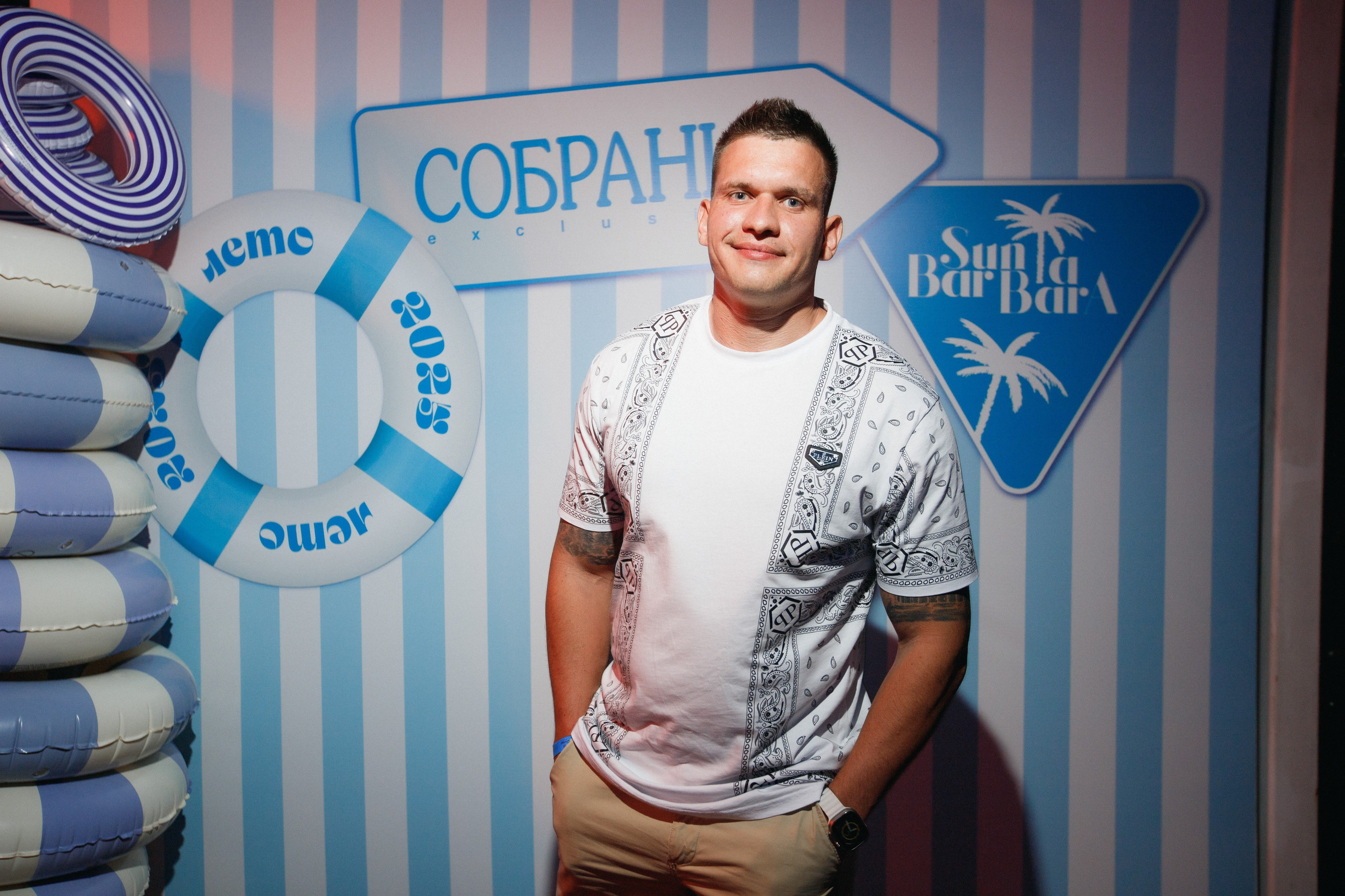 СОБРАНИЕ — ПРЕЗЕНТАЦИЯ НОВОГО НОМЕРА. СВОИ. ФОТООТЧЕТЫ-СОБЫТИЯ-МЕСТА