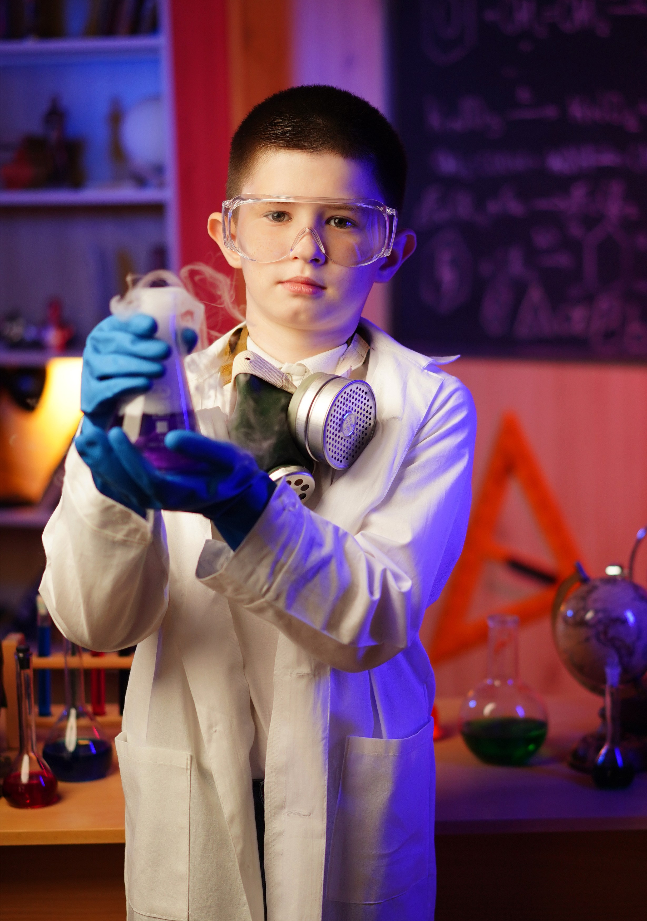 Фотосессия в стиле «Химики». GOTRA — выпускные альбомы в Тюмени