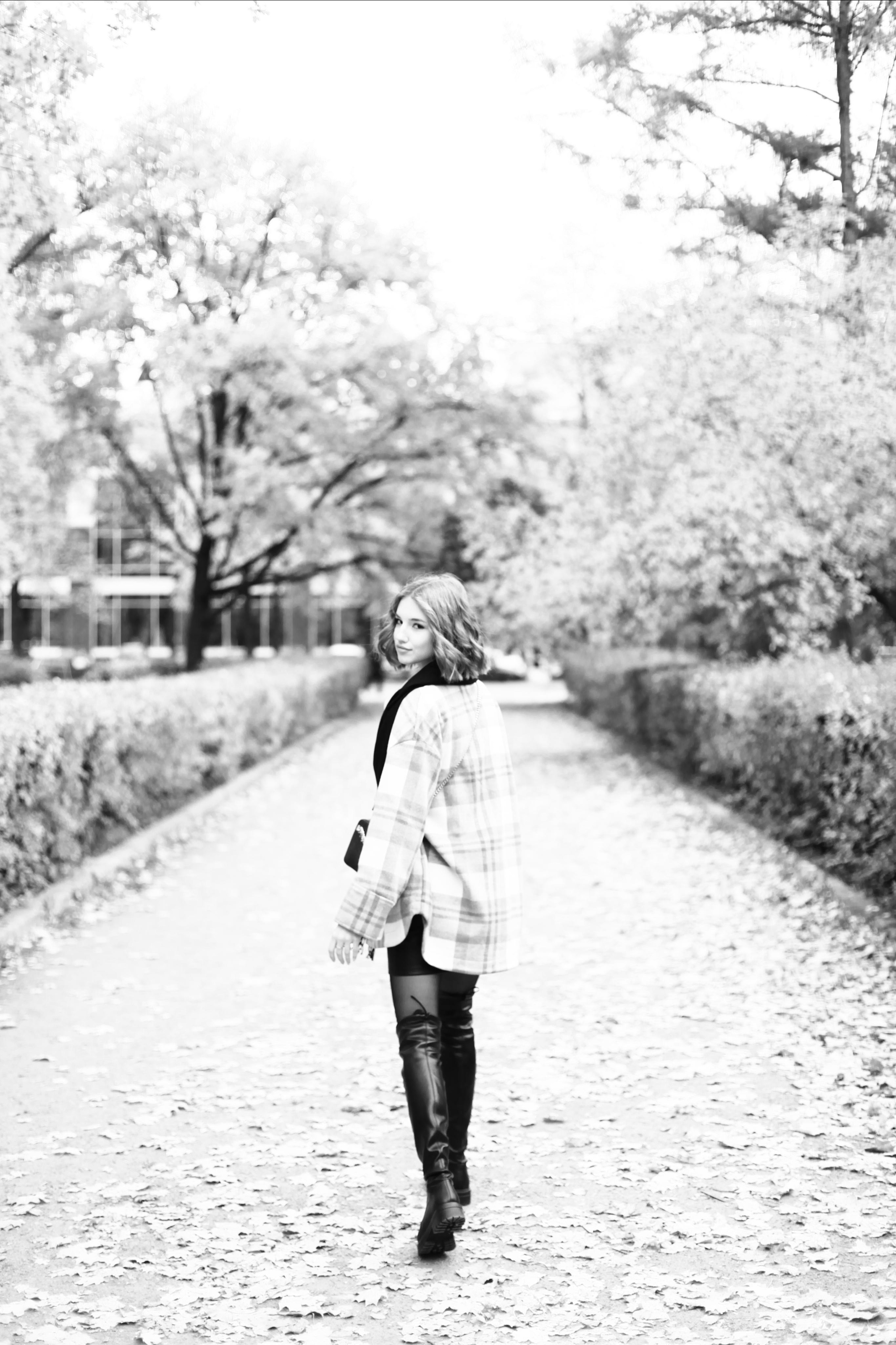 Снимок с естественным светом на занятиях в фотошколе спб фото Владимир Лёвин