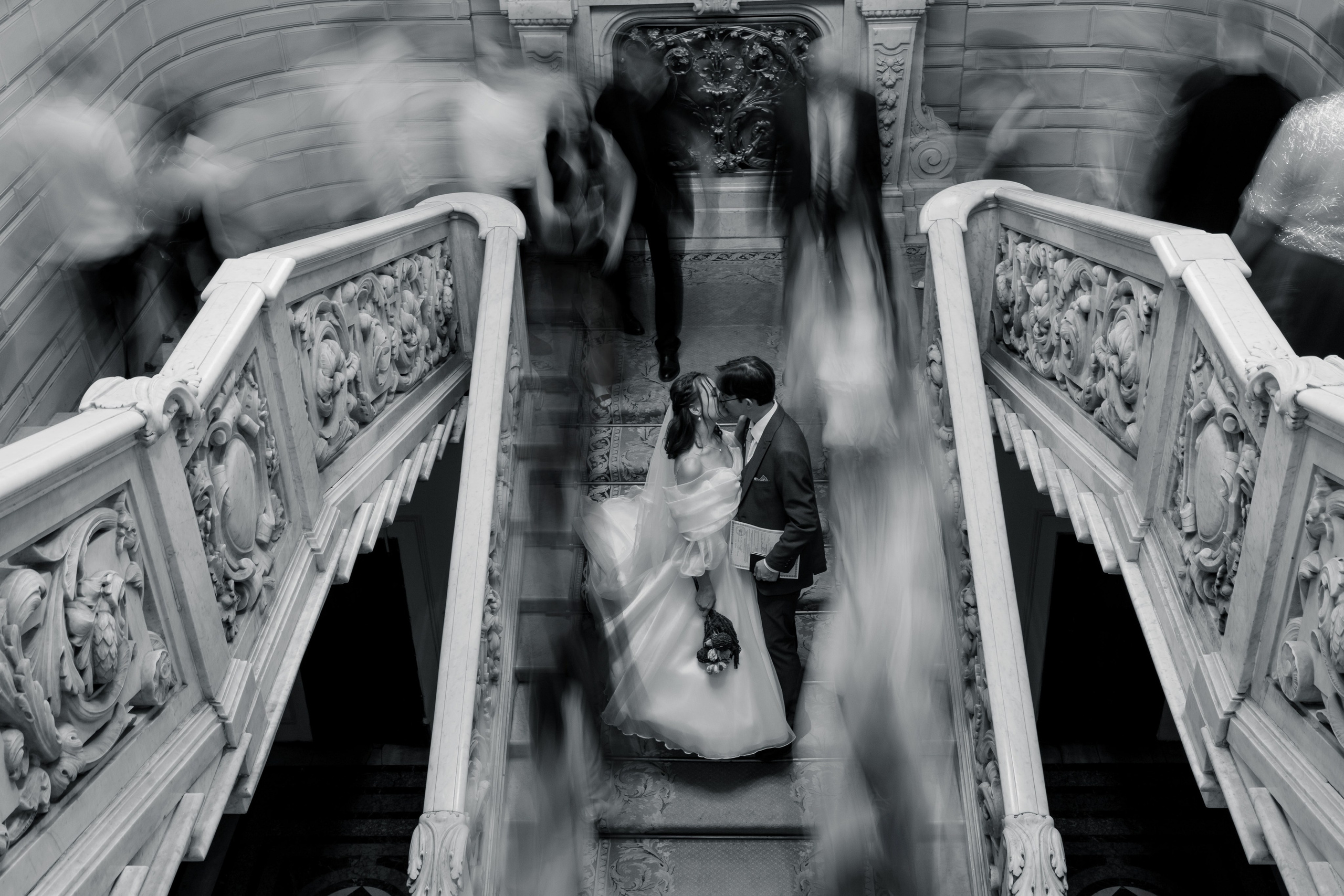 Ваша история любви в каждом кадре. Свадебная фотосессия и видео от семейной команды. Санкт Петербург — Москва