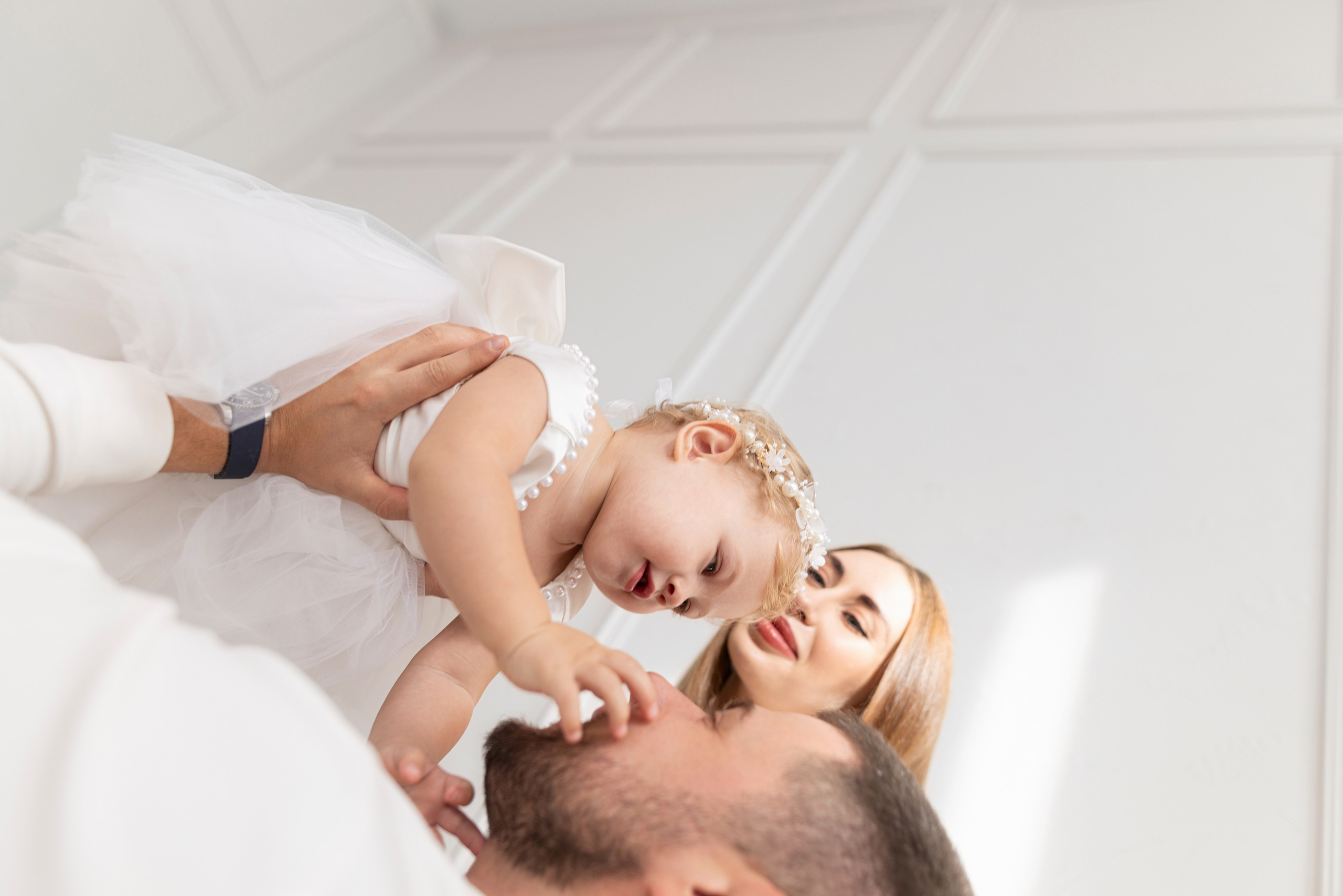 Семейная съемка для Яны и Дани в интерьере. Дмитрий Шульгин, портретный фотограф в Воронеже