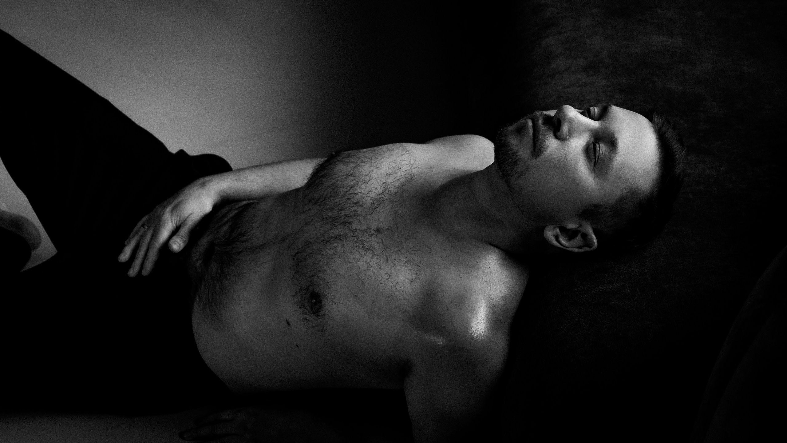 Мужская фотосессия в эротическом в стиле в Москве от 29 800 руб