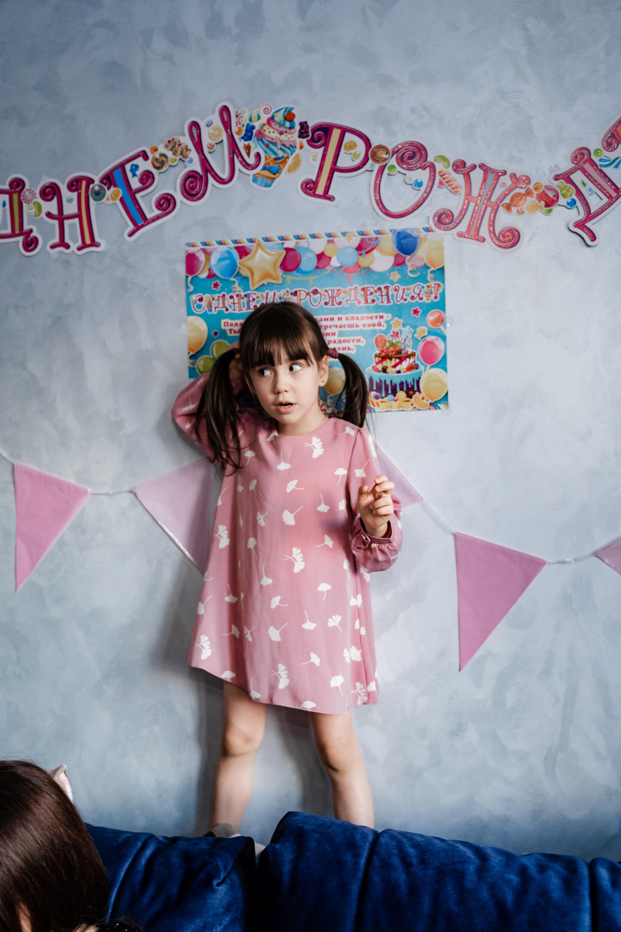 Домашняя фотосессия для Ксении и ее семьи