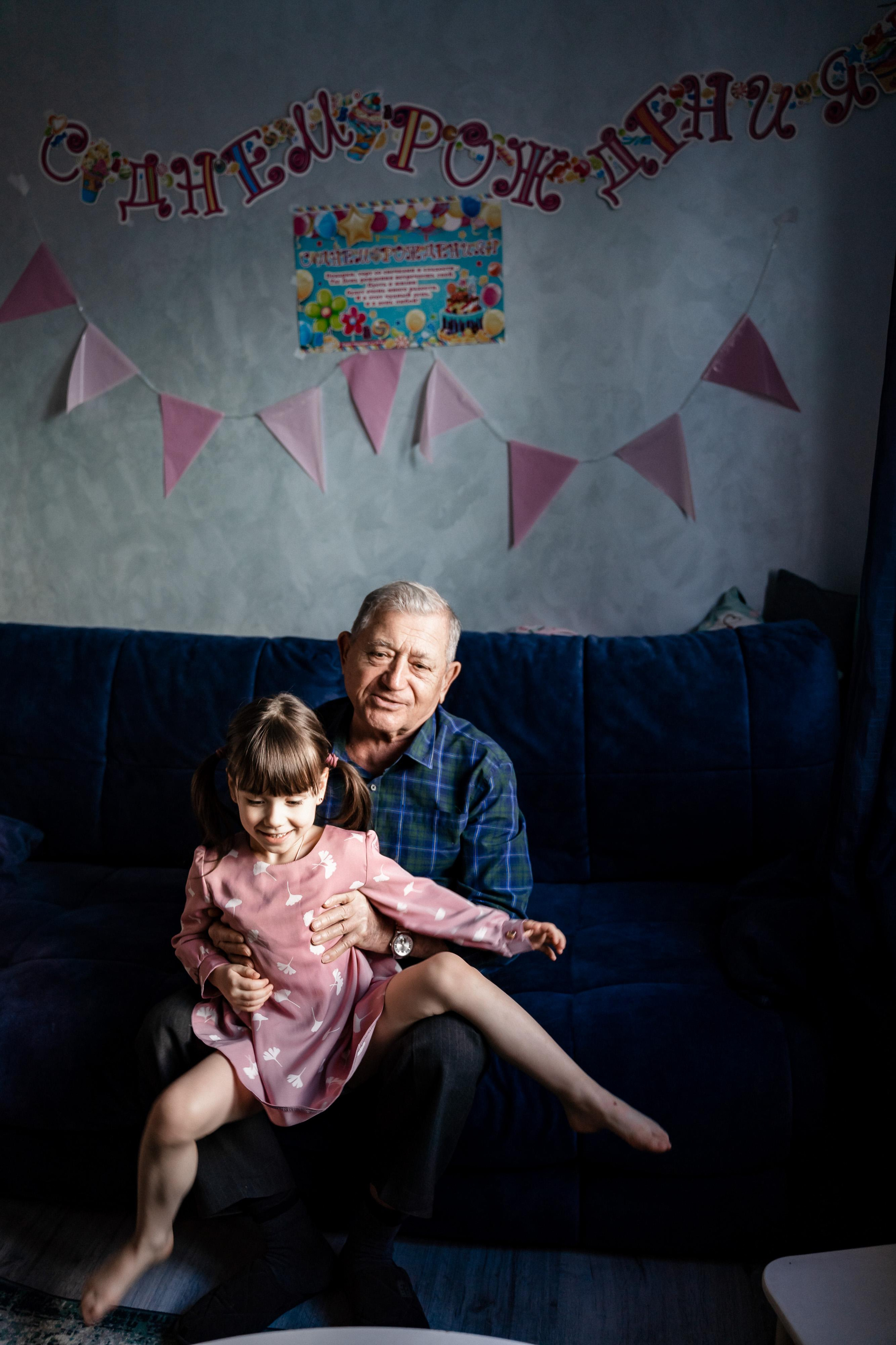 Домашняя фотосессия для Ксении и ее семьи