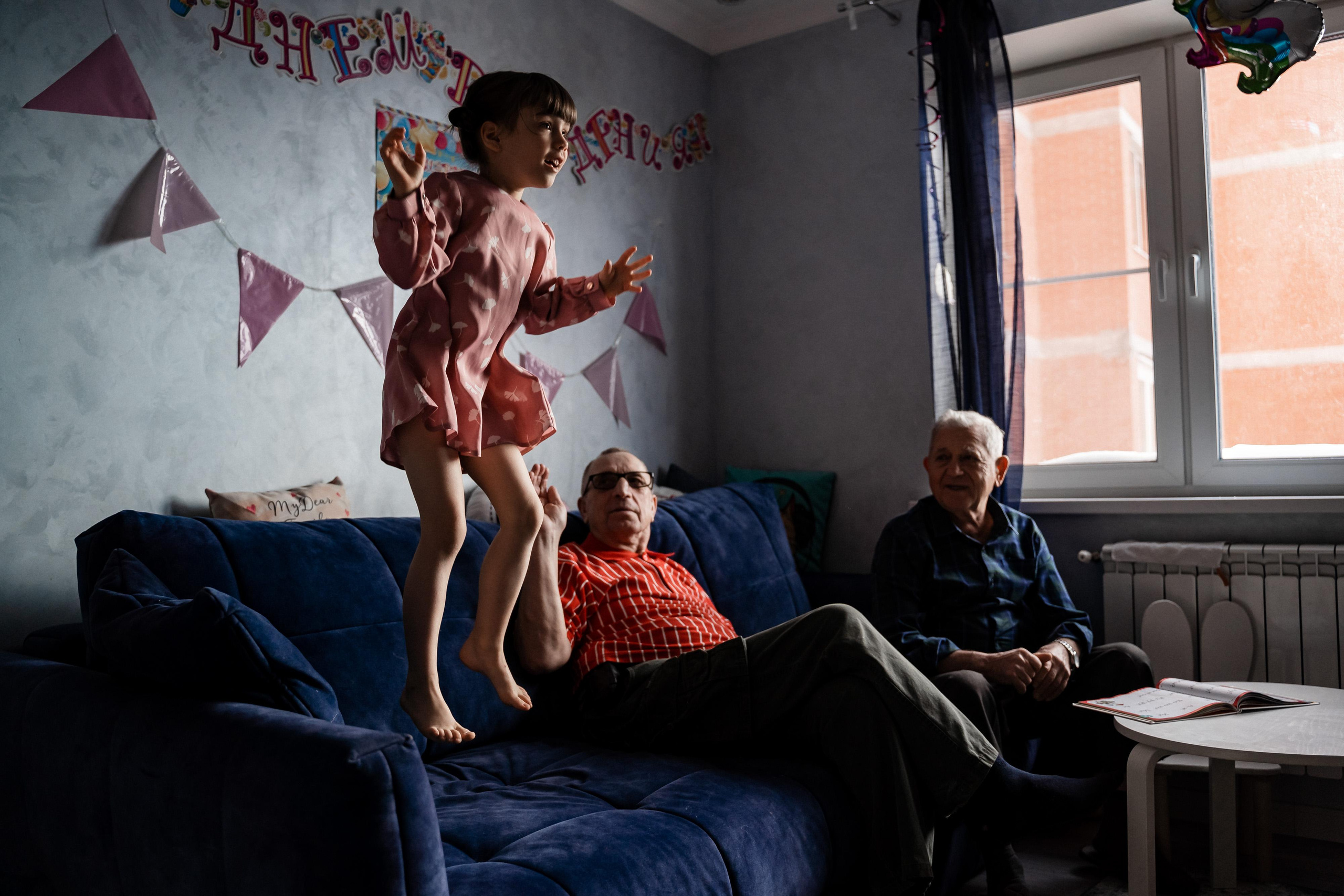 Домашняя фотосессия для Ксении и ее семьи