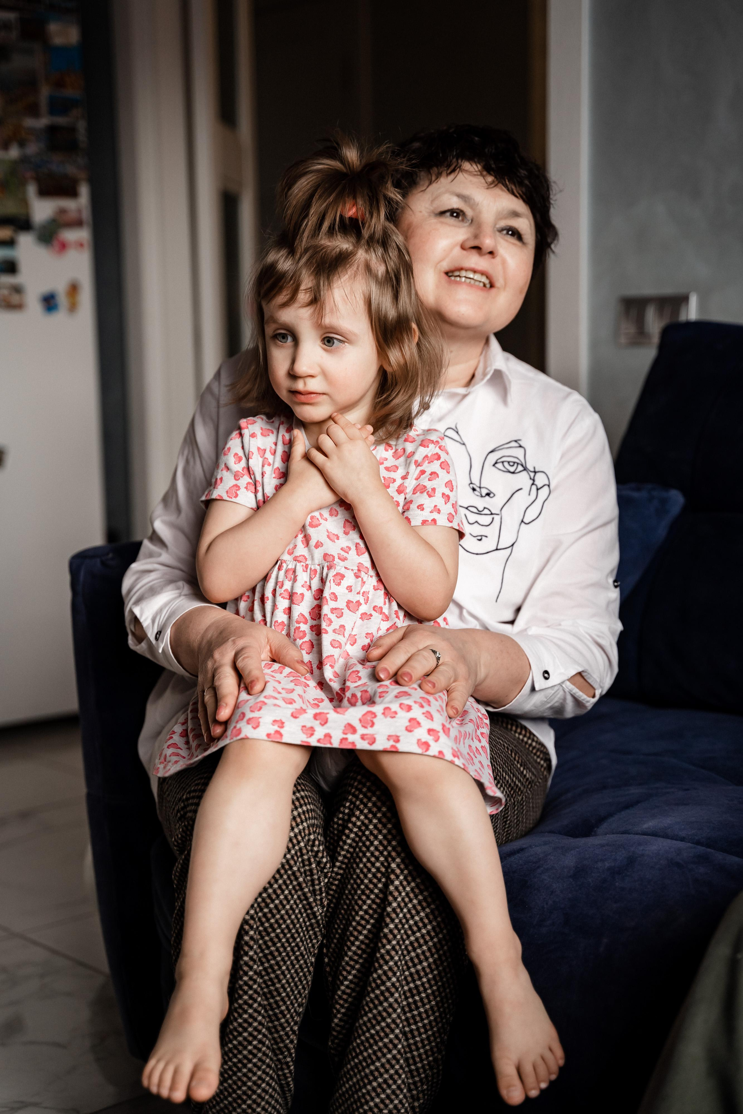 Домашняя фотосессия для Ксении и ее семьи