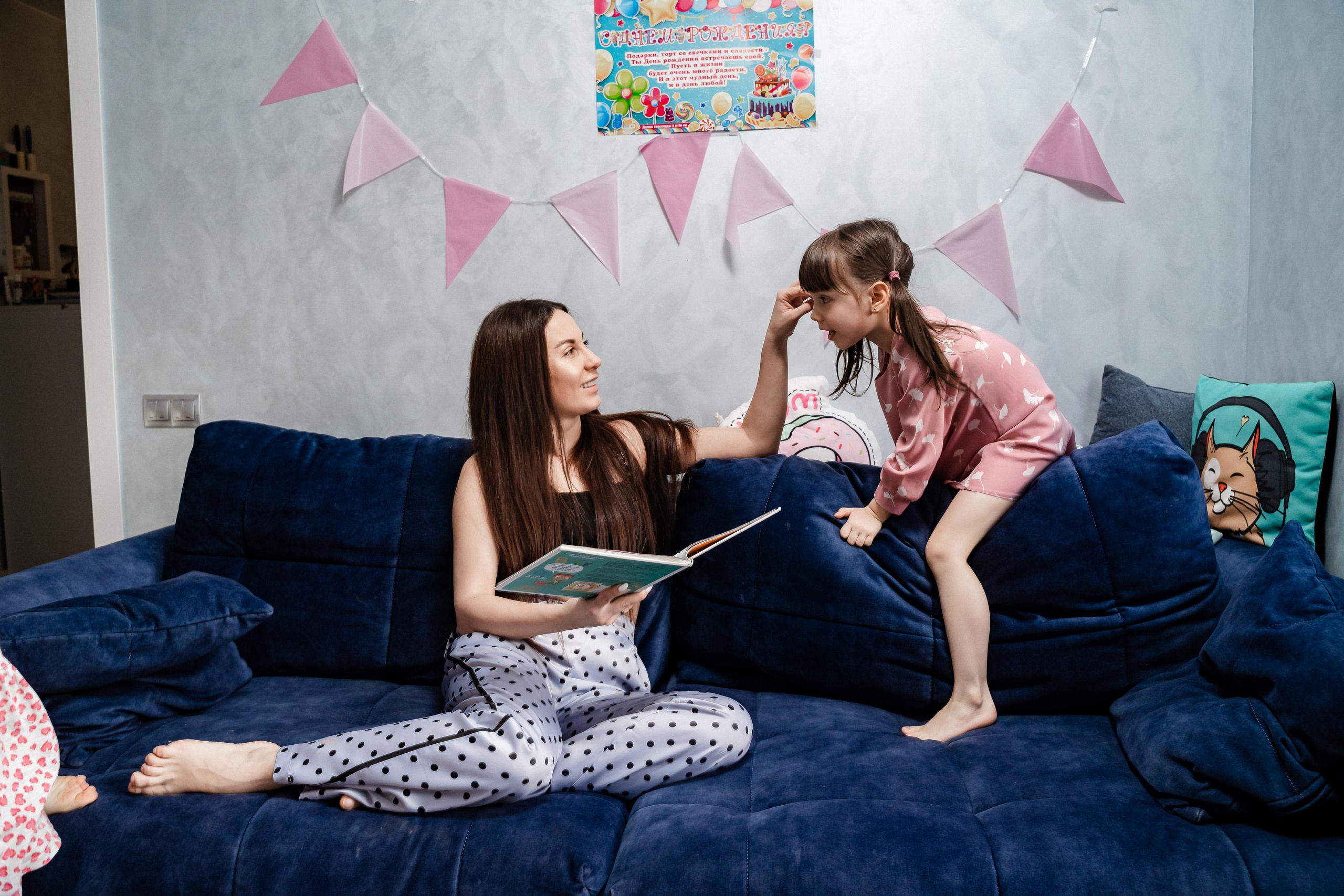 Домашняя фотосессия для Ксении и ее семьи