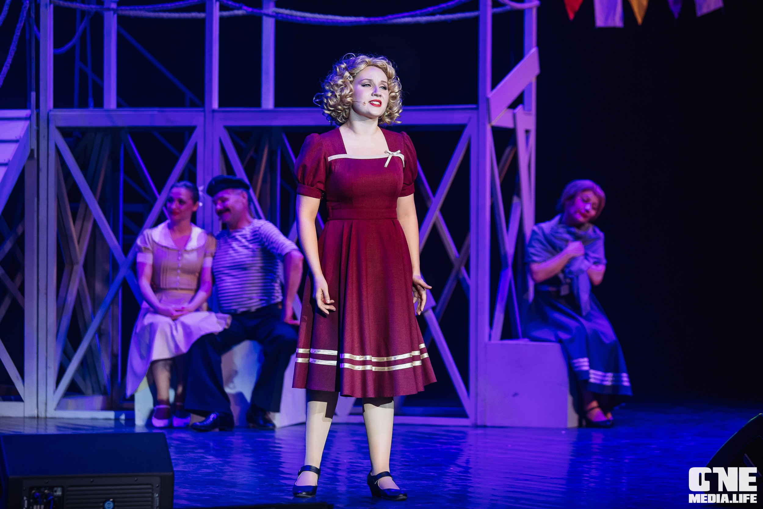 Фоторепортаж из Янтарь Холла. One Media Life: фоторепортажи, фотоотчеты с мероприятий и заведений