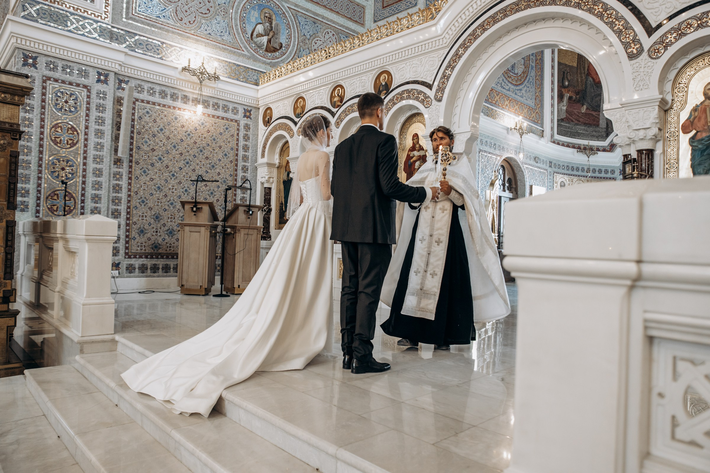 Венчание Ангелина и Андрей. Фотограф в Крыму — Федор зайцев. Свадебная, семейная и портретная съёмка. Фотографии для контента, для бизнеса. Корпоративная съёмка