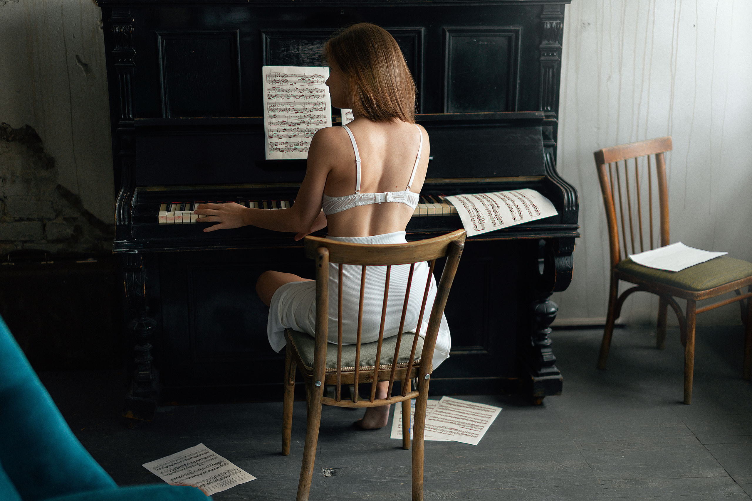 Пианистка. Рекламная и портретная фотография Екатеринбург